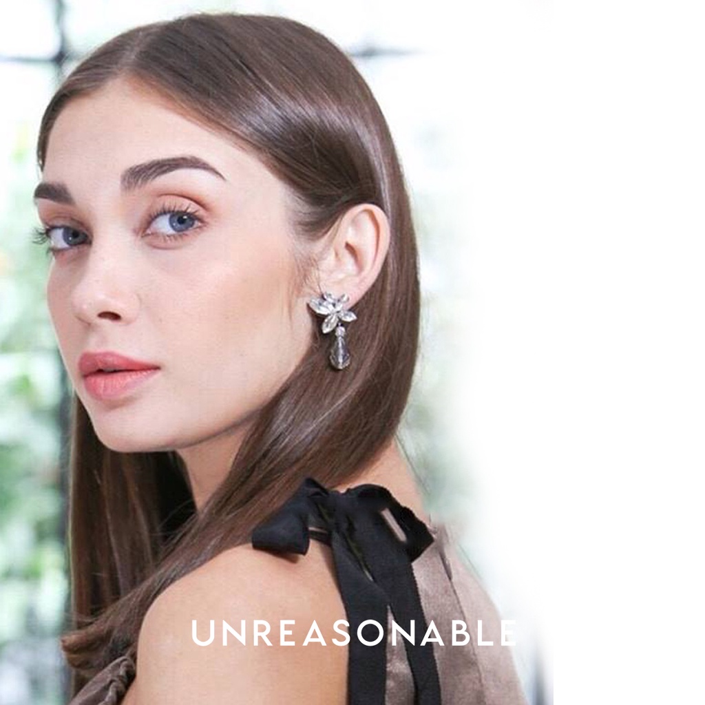 ต่างหู Drop สีฟ้า ต่างหูคลิป ต่างหูก้านเงินแท้ น้ำหนักเบา สวยใส่สบาย UA0442-02 Unreasonable Accessories