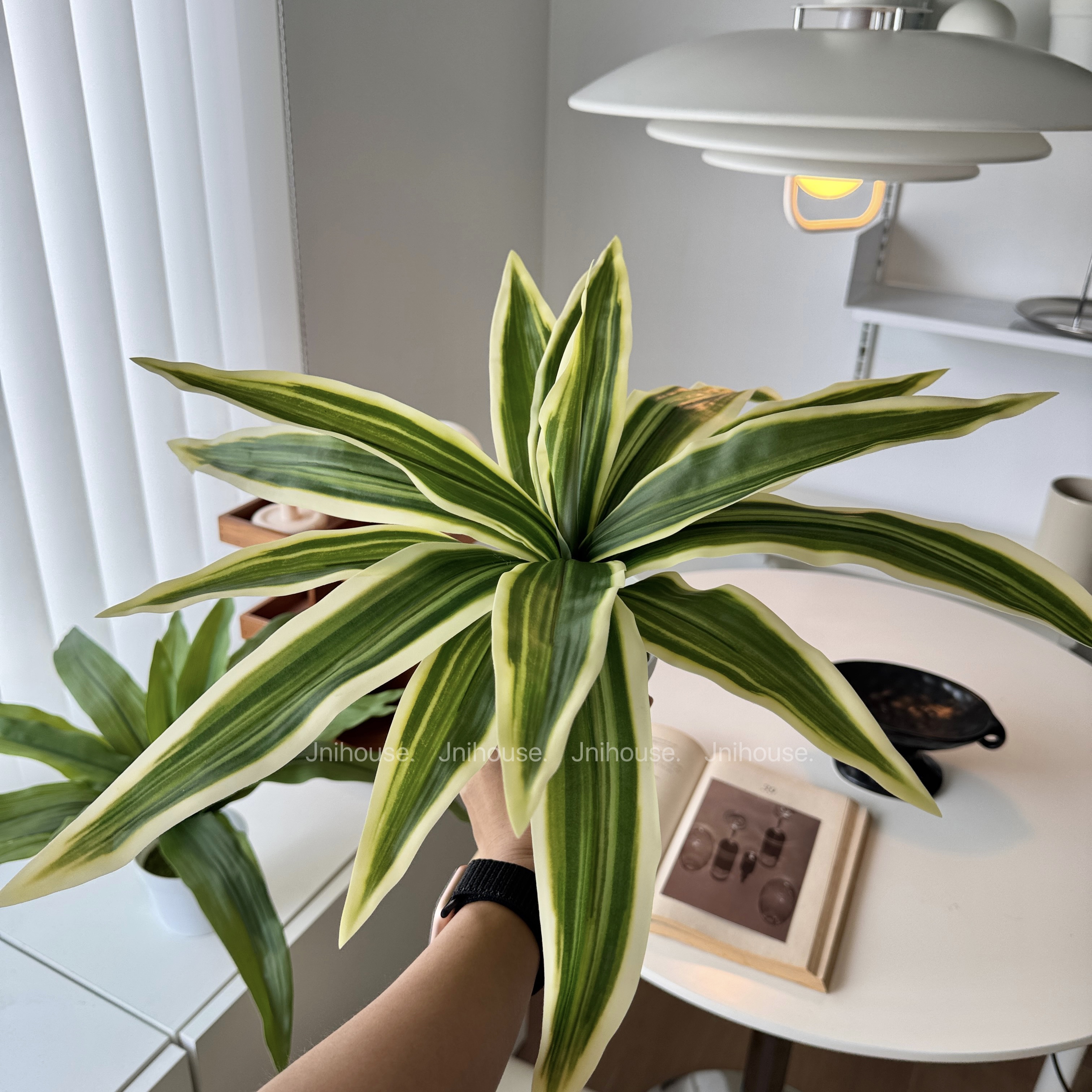 [พร้อมส่ง] Jnihouse : ต้นวาสนา ต้นไม้ประดิษฐ์ (Tree)