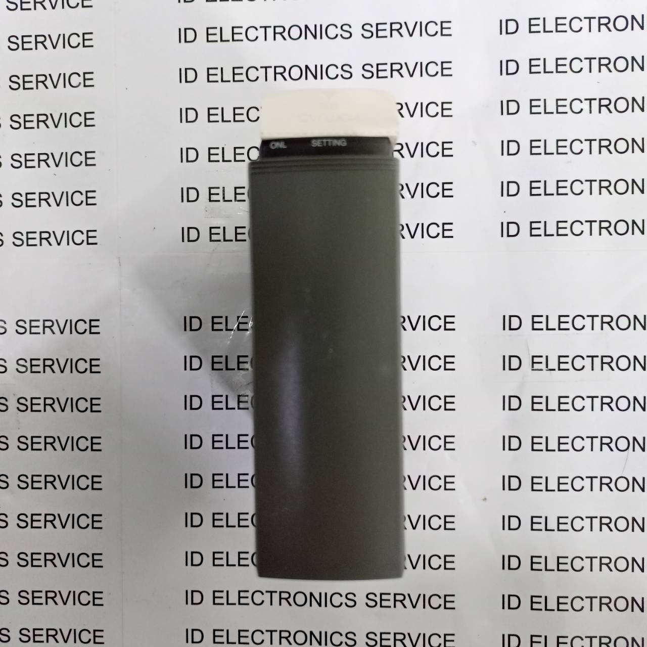 PLC " FUJI " MODEL : NP1AYH8I-MR