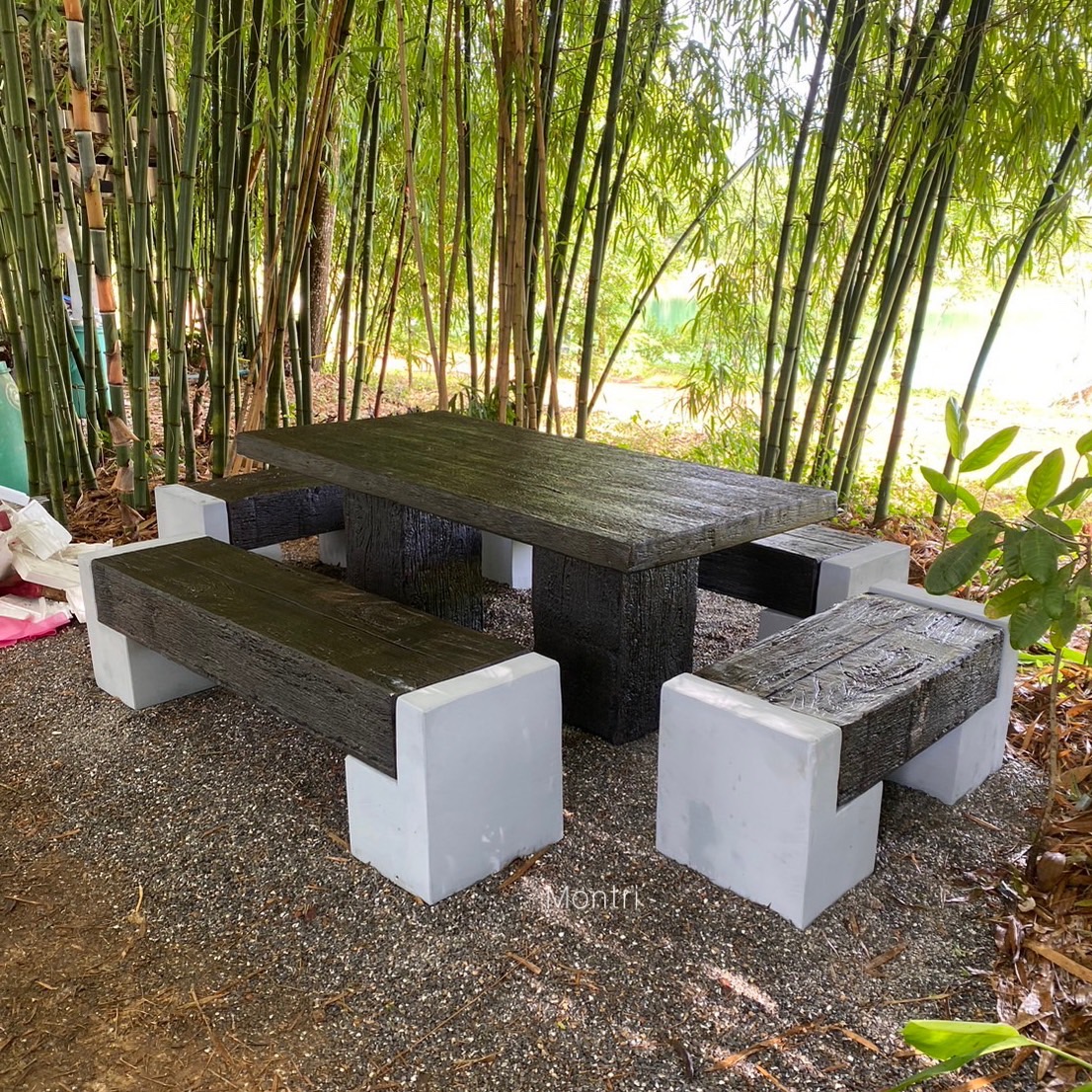 ชุดโต๊ะสนามไม้หมอน ชุดโต๊ะไม้หมอน โต๊ะสนาม ชุดโต๊ะสนามปูนลายไม้ ขนาด 180*90 cm.