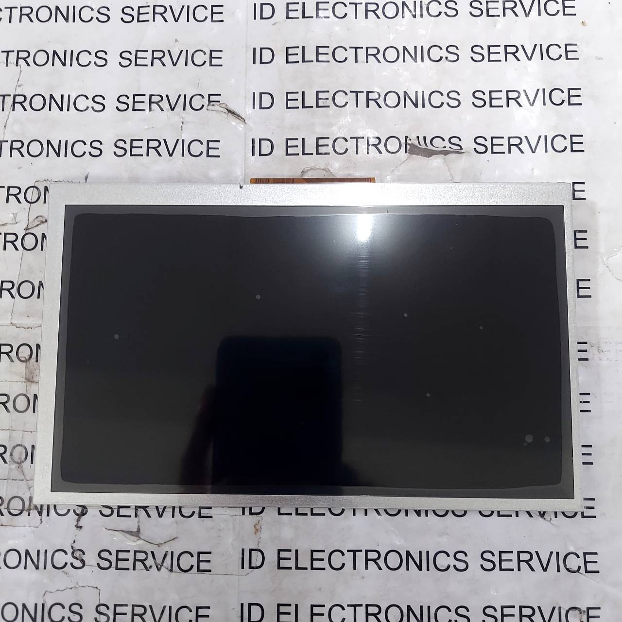 LCD PANEL " INNOLUX " MODEL : AT070TN92
