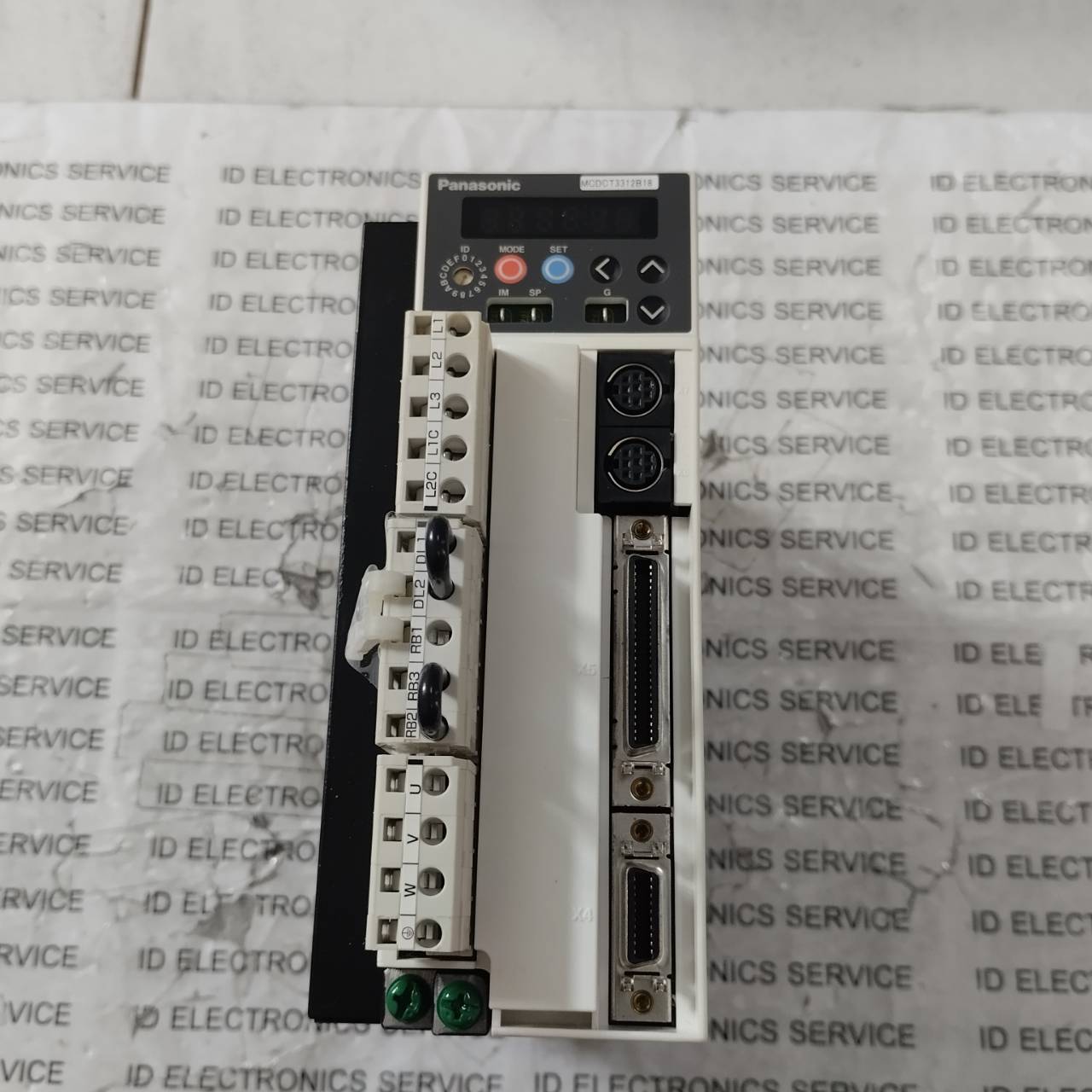 SERVO DRIVE " PANASONIC " MODEL : MCDCT3312B18