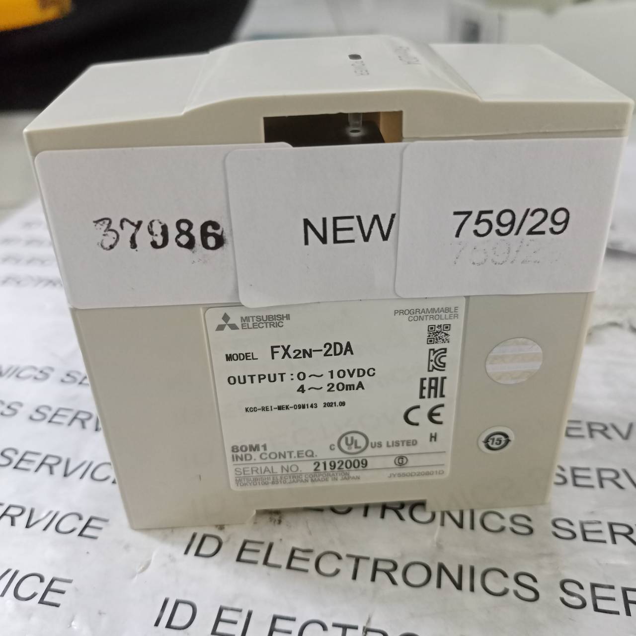 PLC " MITSUBISHI " MODEL : FX2N-2DA