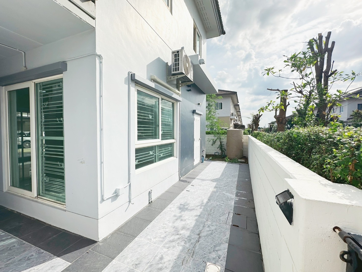 ขายด่วน บ้านเดี่ยวหมู่บ้านพลีโน่ เพชรเกษม112 (N.1230)