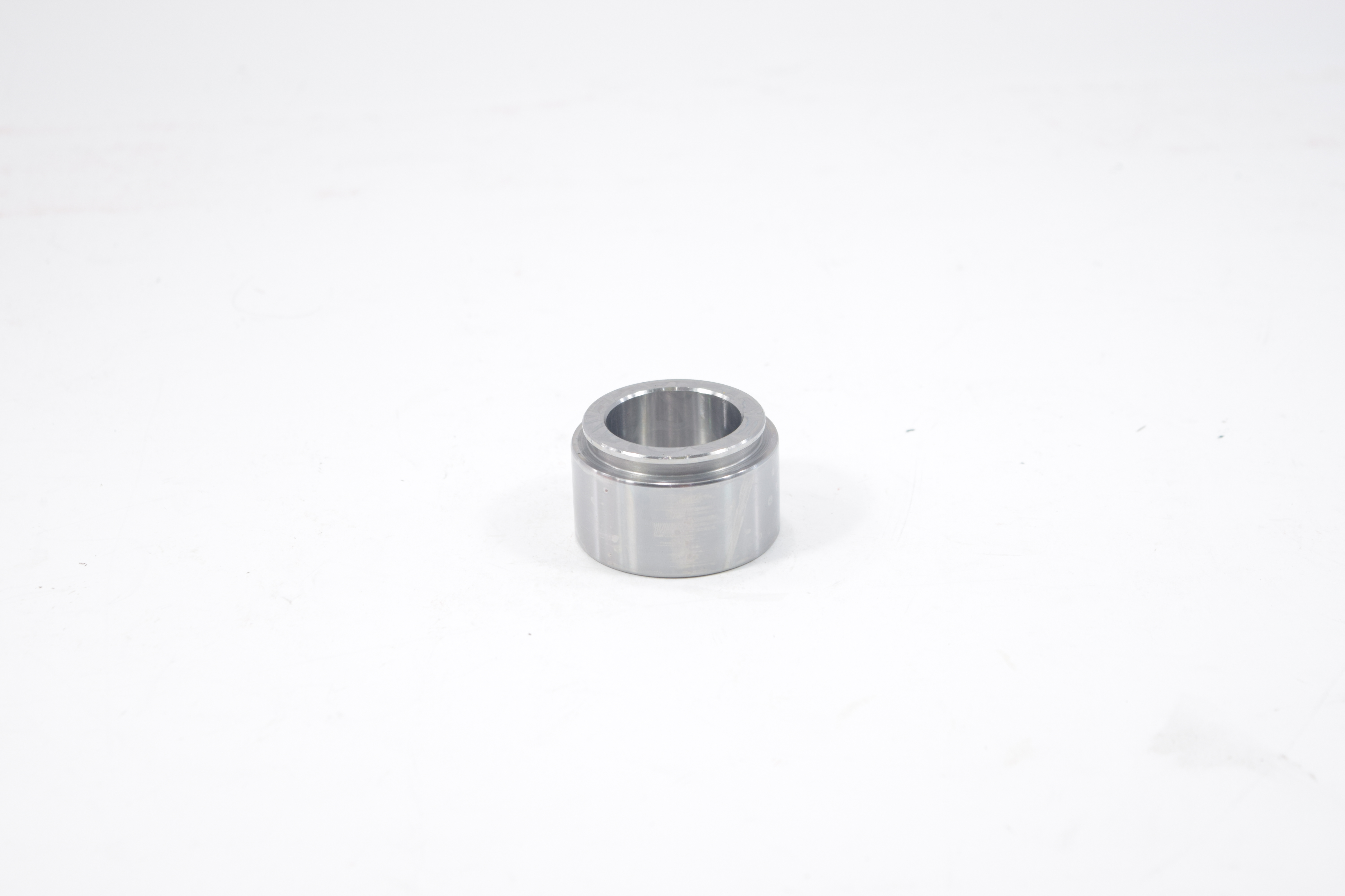 ลูกสูบดิสเบรค NISSAN B310 / นิสสัน / 3PD-4140 / 41122 - H1005 / ขนาด วงนอก 48.05 สูง 29.40 (จำนวน 1 ชิ้น)(CALIPER PISTON)
