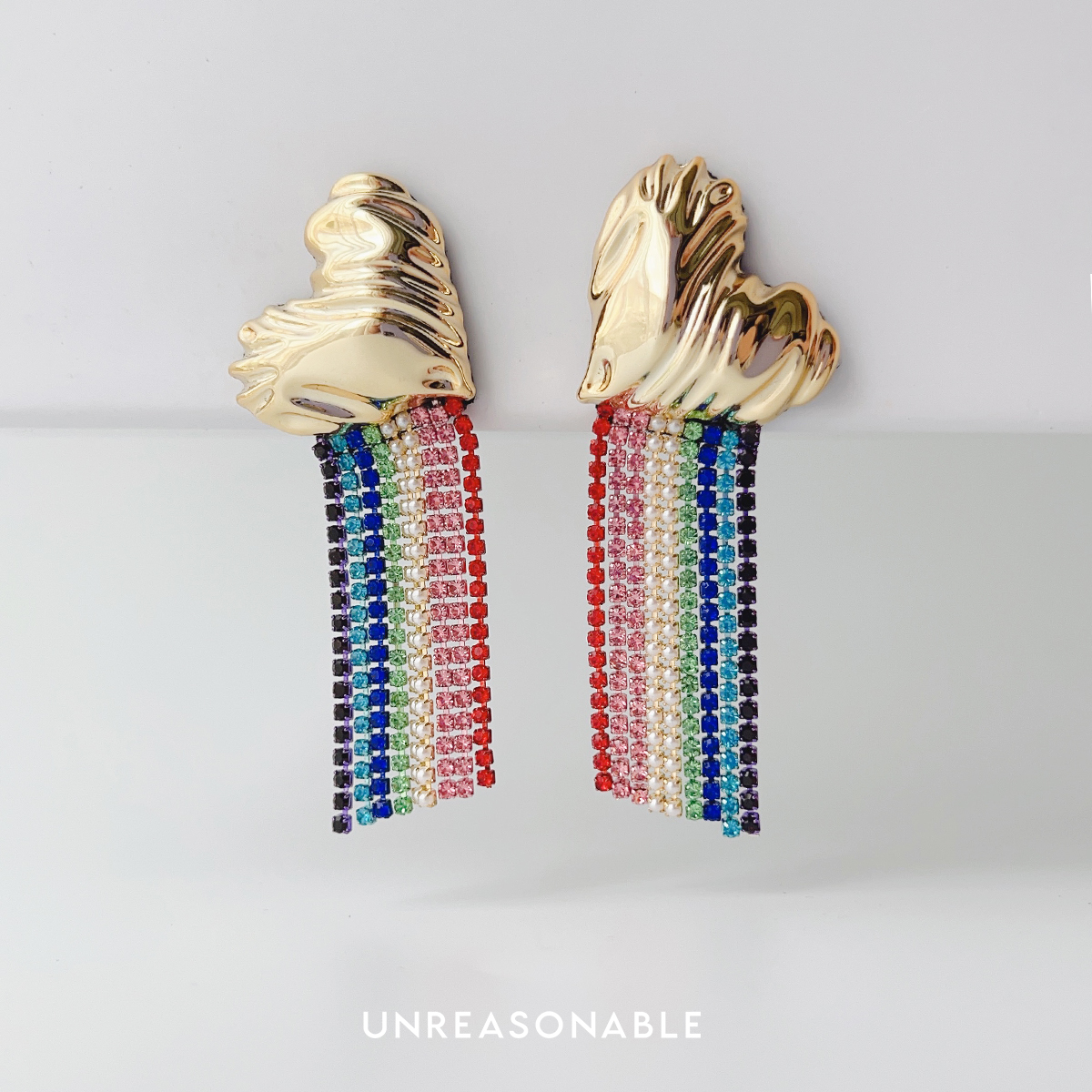 ต่างหูสีทอง Rainbow crystal ต่างหูคลิป ต่างหูก้านเงินแท้ UA1001-01 Unreasonable Accessories