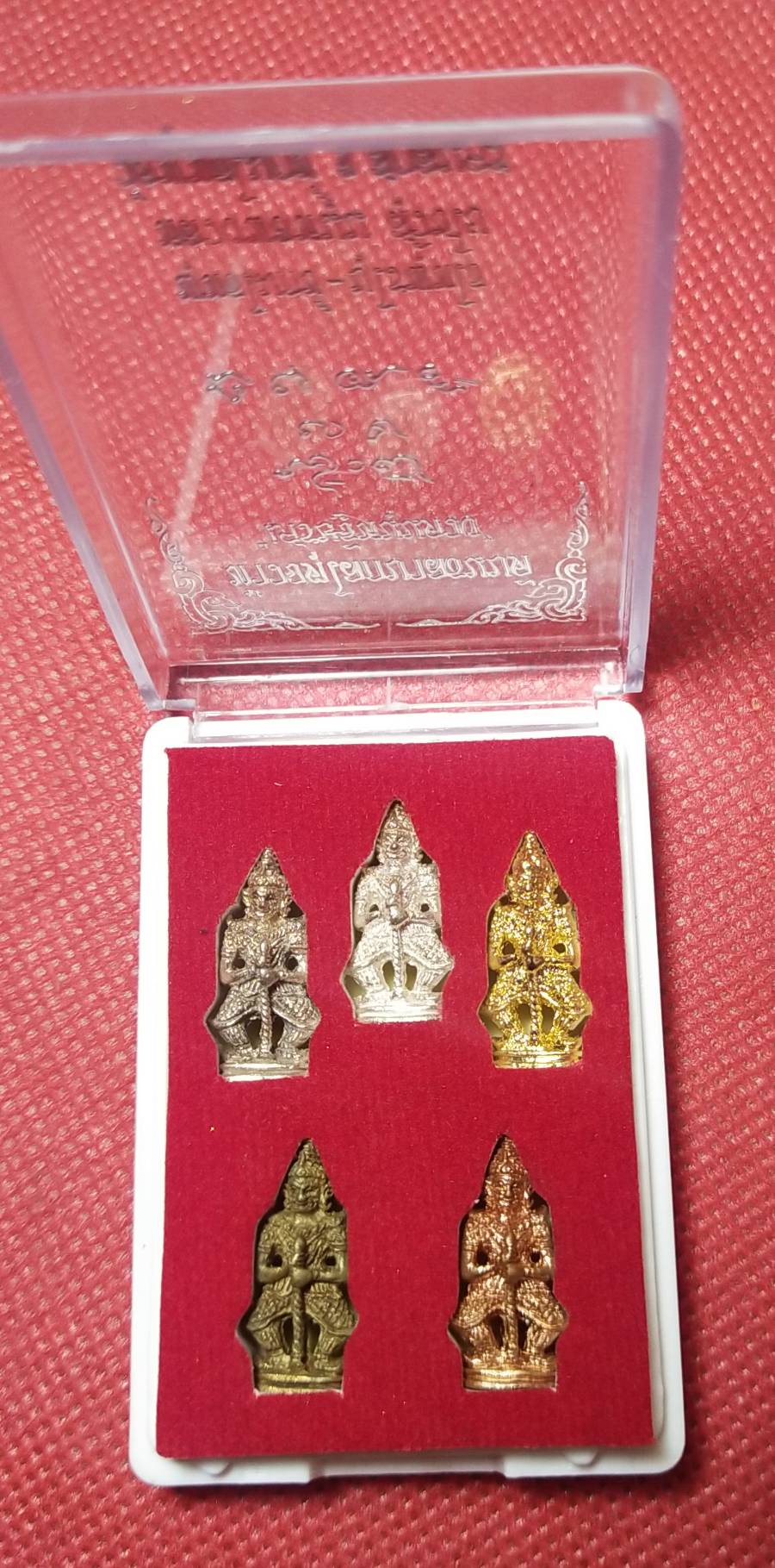 ท้าวเวสสุวรรณ เศรษฐีหนุนดวง ชุดเนื้อชนวนกรรมการพิมพ์ 2หน้า (หลวงพ่อหนุน สุวิชโย) วัดพุทธโมกพลาราม จ.สกลนคร ปี 2560 (ศิษย์เอกหลวงพ่อฤาษีลิงดำ วัดท่าซุง สายอีสาน ผู้ค้นพบวิชา พุทโธระเบิด อันลือลั่น)