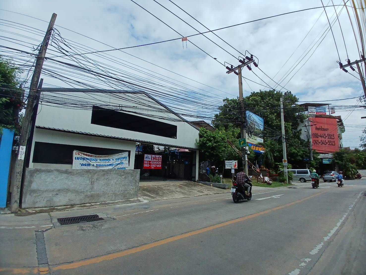 ให้เช่าโกดังซอยสุขุมวิท105 พื้นที่ 50 ตรว. โกดังลาซาล (N.1020)