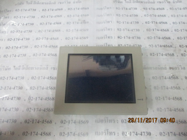 LCD TOUCH SCREEN " KEYENCE " MODEL : VT-5MW