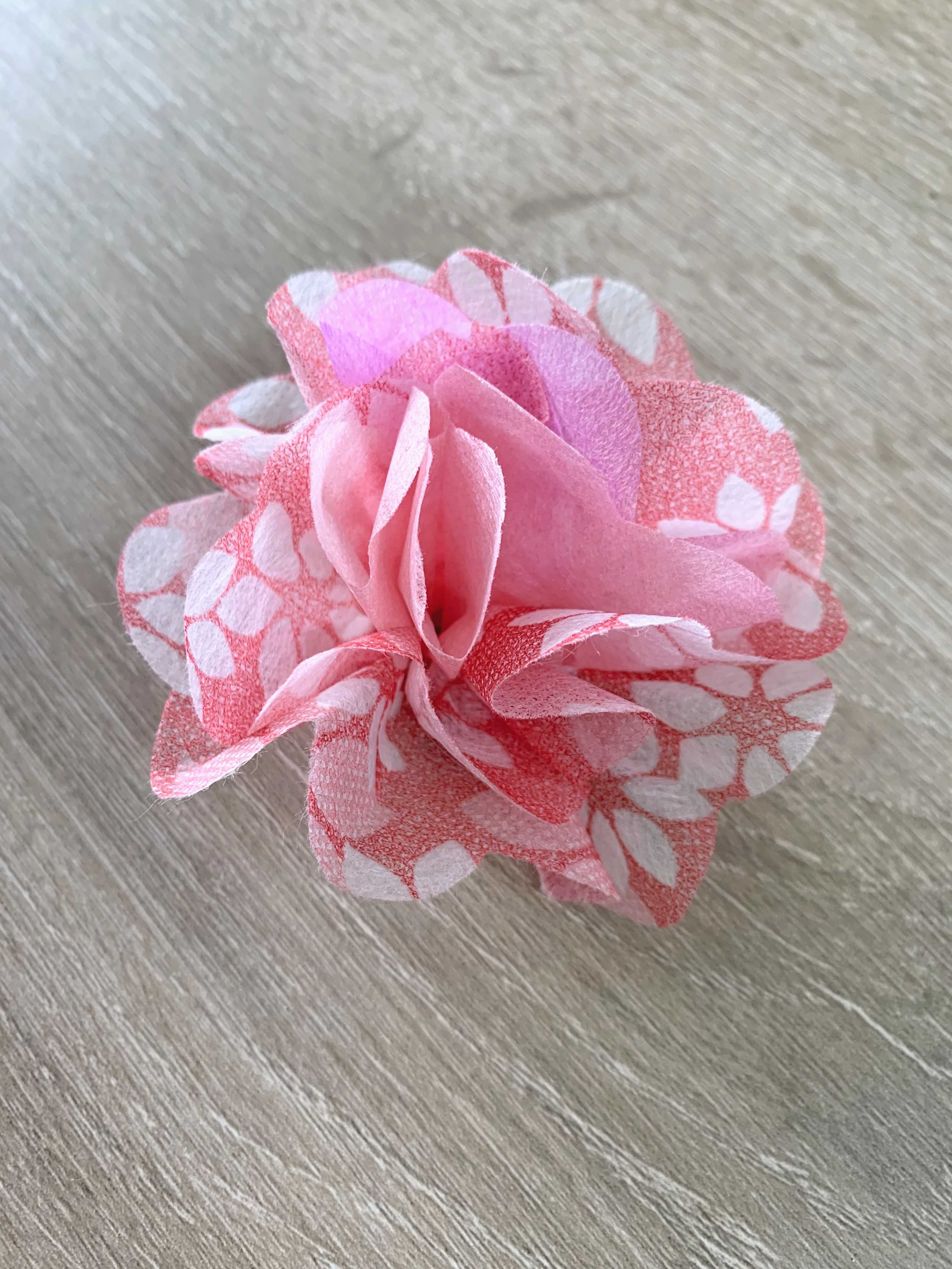 ดอกไม้โปรยทาน สีชมพู