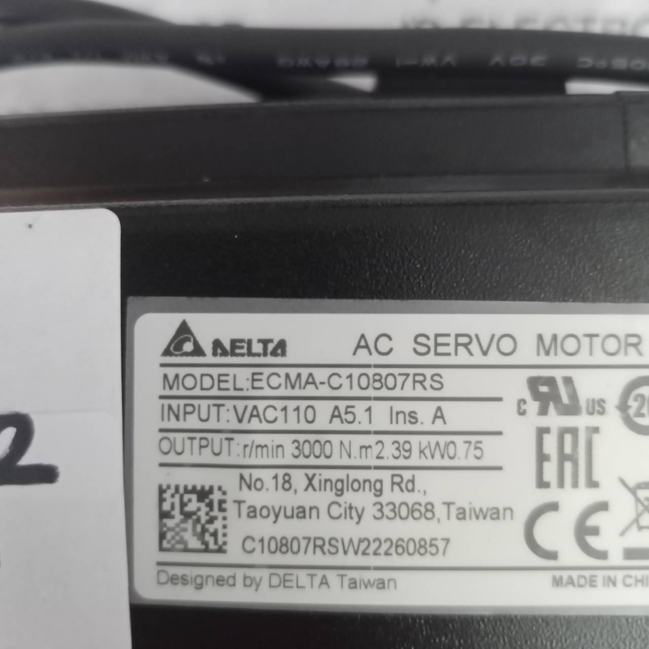 SERVO MOTOR " DELTA " MODEL : ECMA-C10807RS