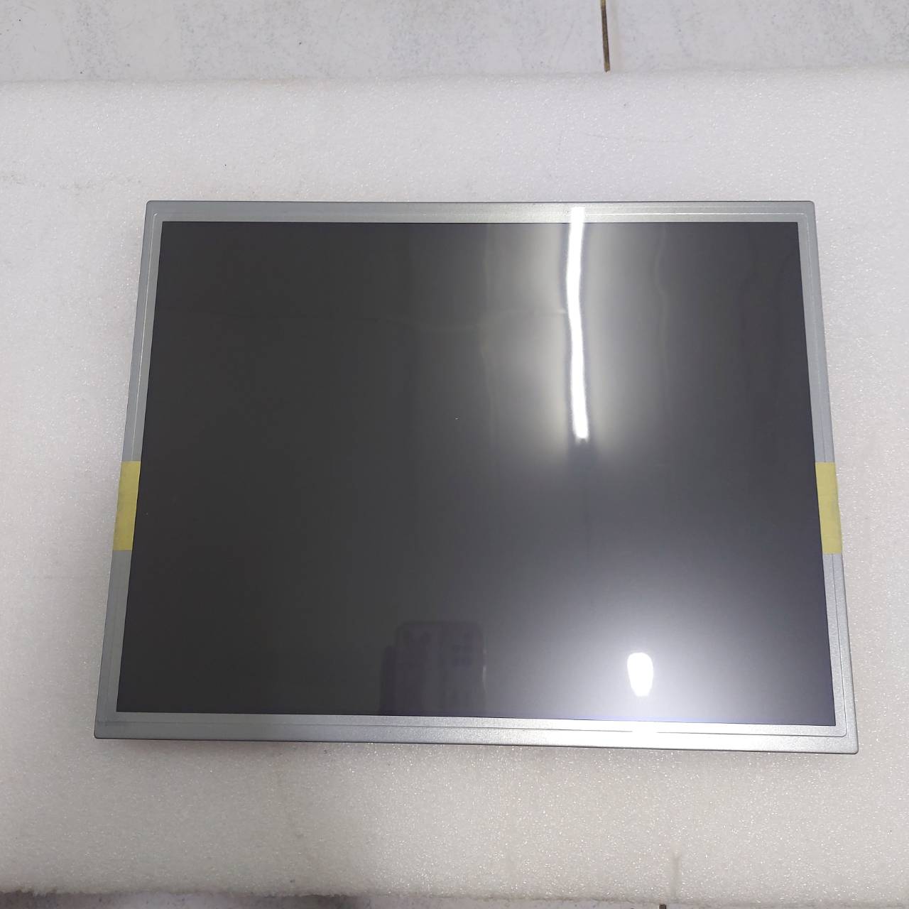 LCD PANEL " MITSUBISHI " MODEL : AA150XN01