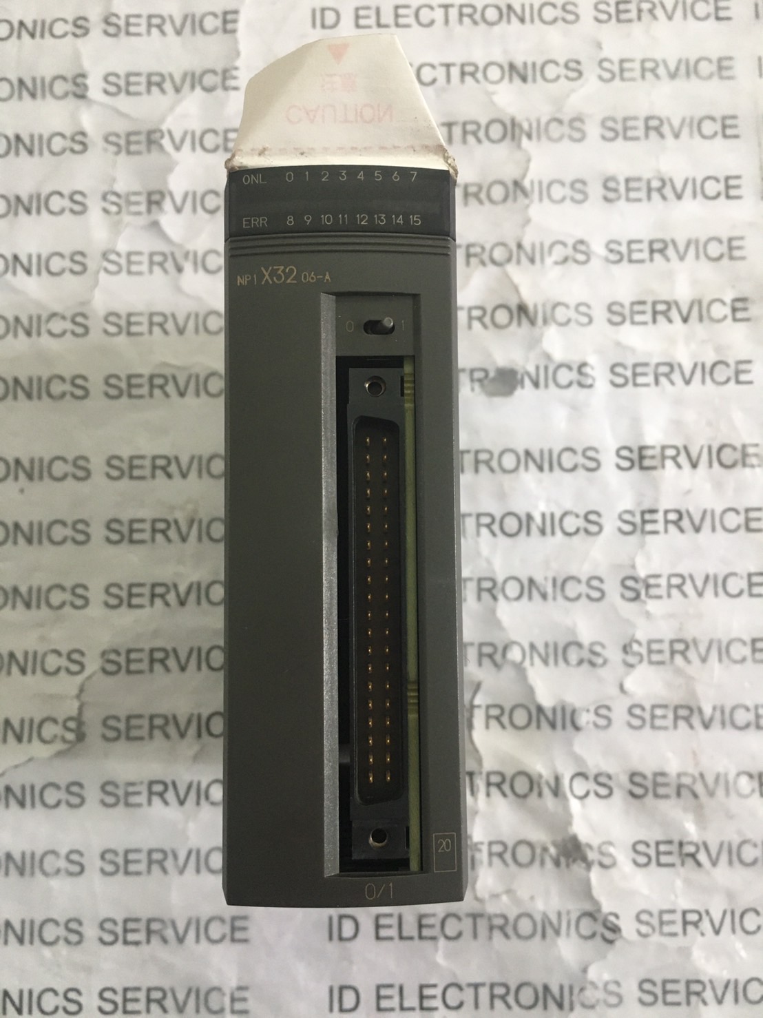 PLC " FUJI " MODEL : NP1X3206-A
