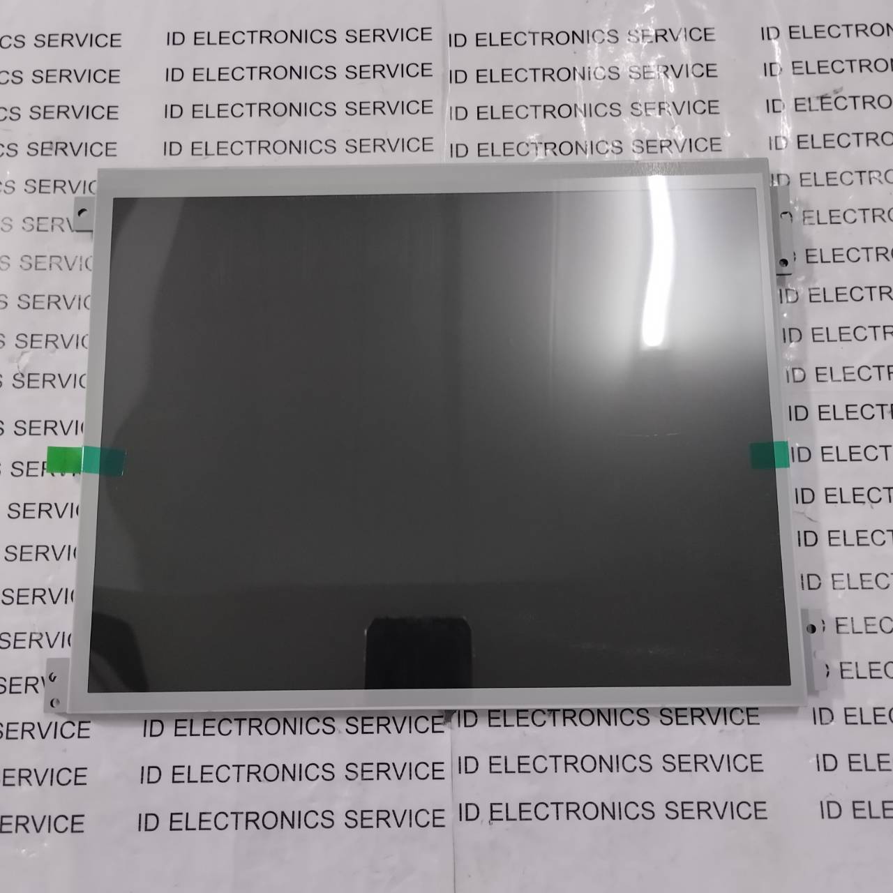 LCD PANEL " KYOCERA " MODEL : TCG121SVLPAANN-AN20