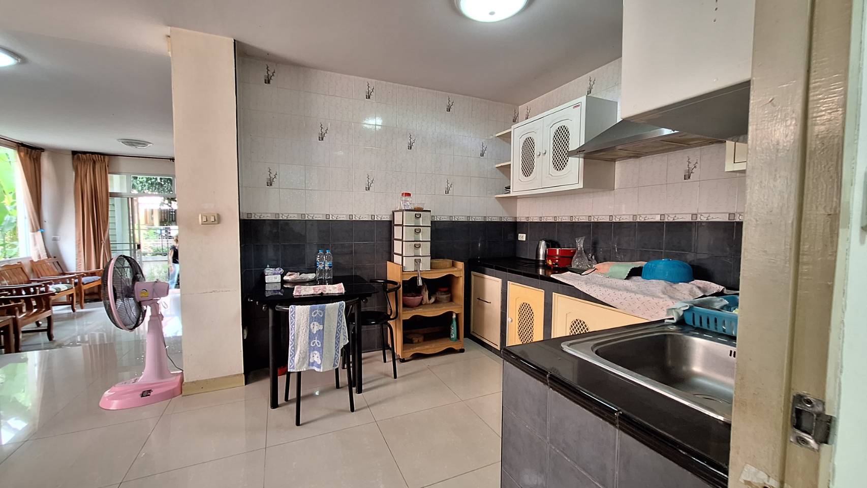 ขาย หมู่บ้านภัทรินทร์ 1 ติดถนนคู้บอน (ติดห้างแม็คแวลู่) (N.316)