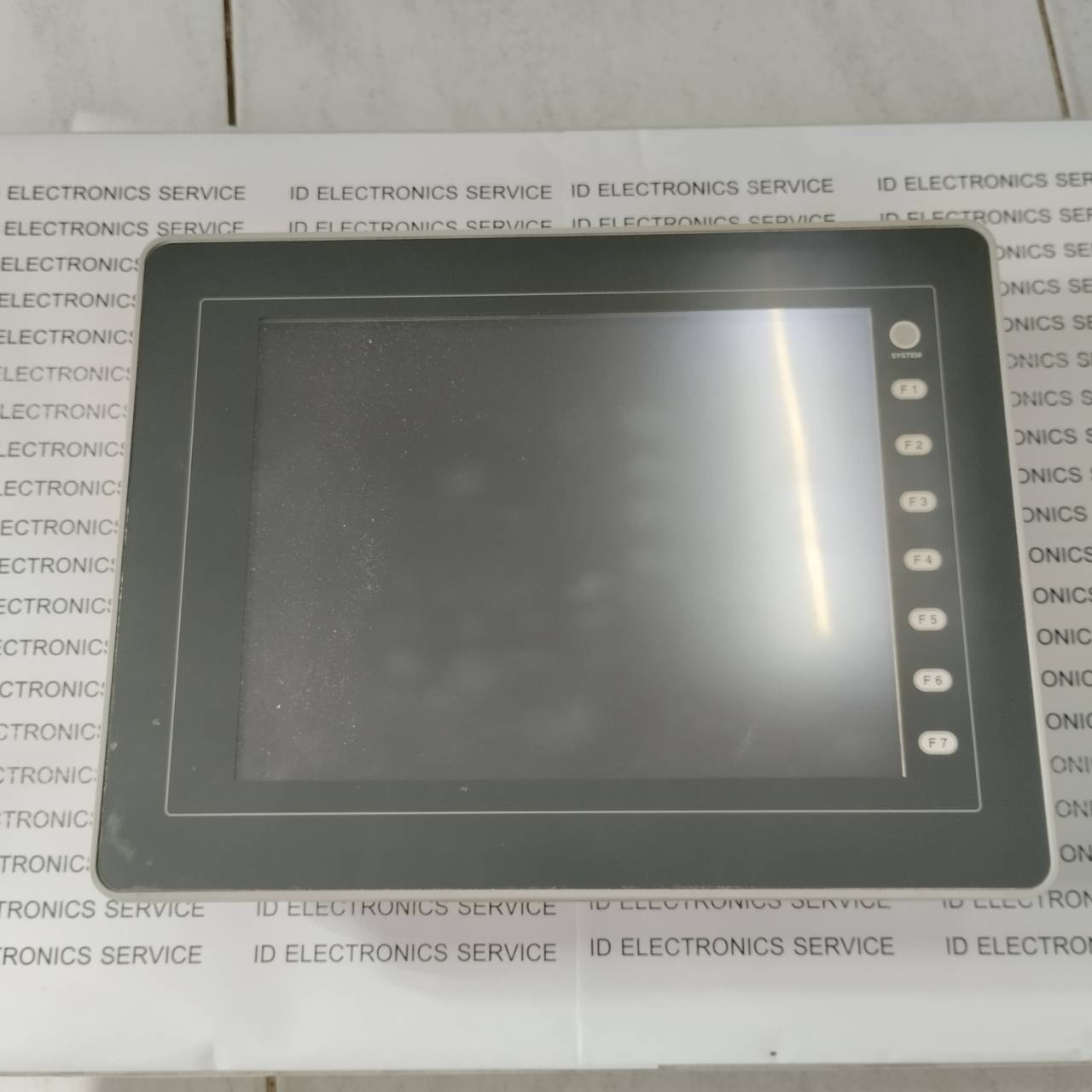 HMI " HAKKO " MODEL : V810iS