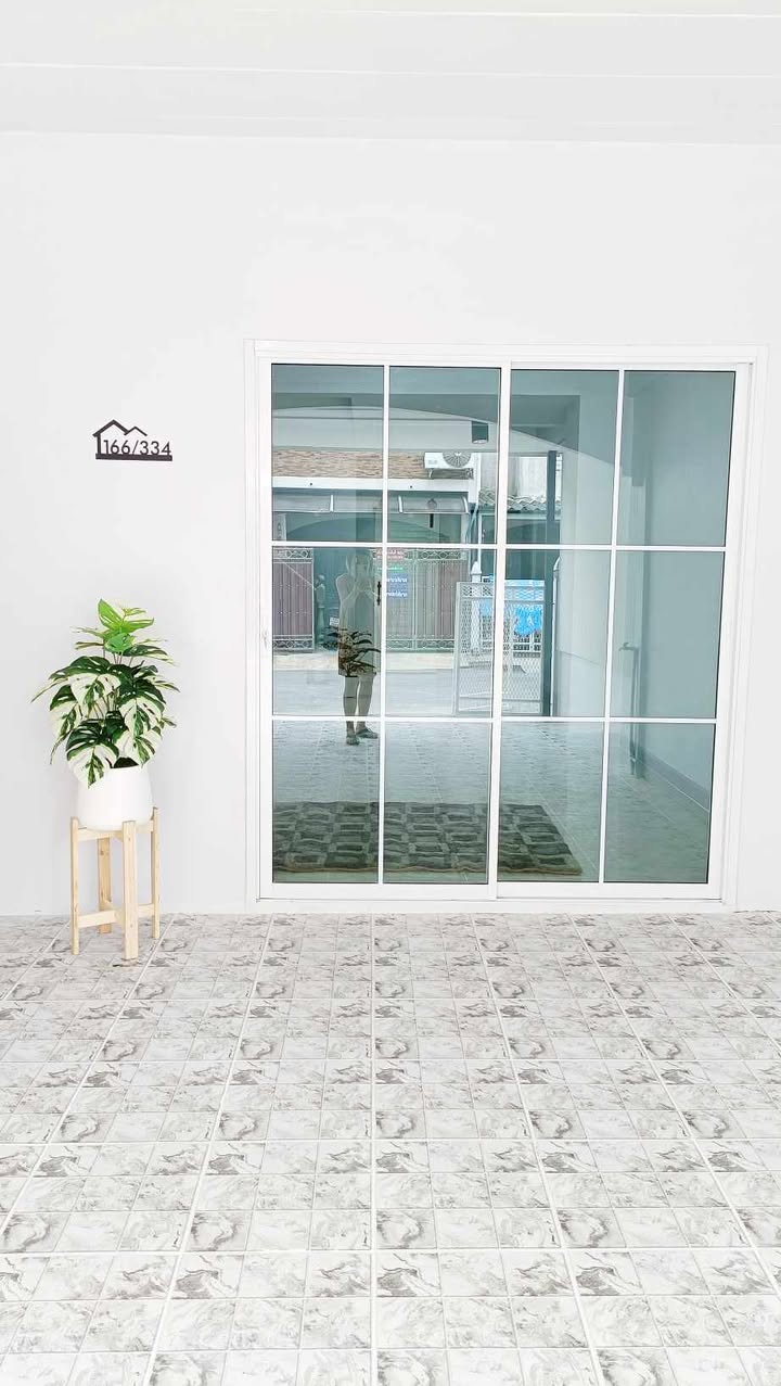 ขายทาวน์โฮม หมู่บ้าน ณัฐกานต์ พหลโยธิน 52 แขวงคลองถนน เขตสายไหม กทม. ใกล้รถไฟฟ้า BTS สะพานใหม่ ทำเลดี บ้านสวยลงตัว มินิมอลเล็กๆ