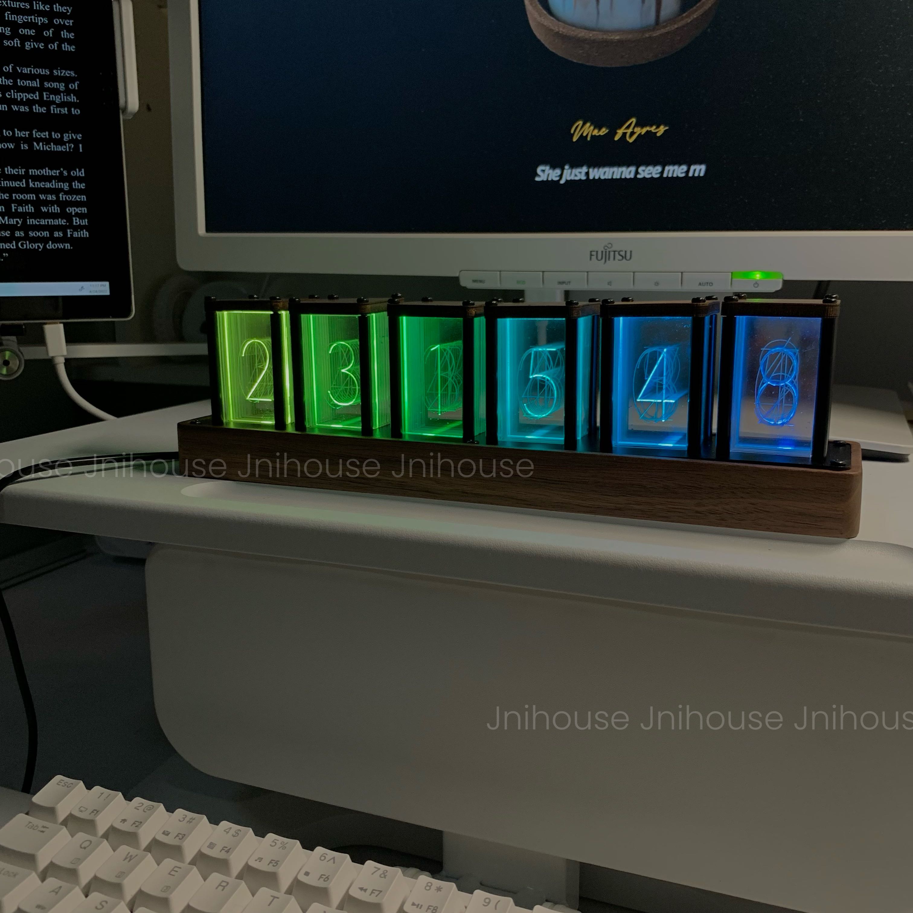 [พร้อมส่ง] Jnihouse : Nixie Tube RGB LED Clock