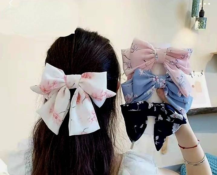 💗มาหยากิีฟช้อป💗กิ๊บโบว์สามชั้น ติดผม ขนาดใหญ่ แฟชั่นประดับผมผู้หญิง สีสวย ขนาดกิ๊บ 10 ซม. โบว์18 ซม.