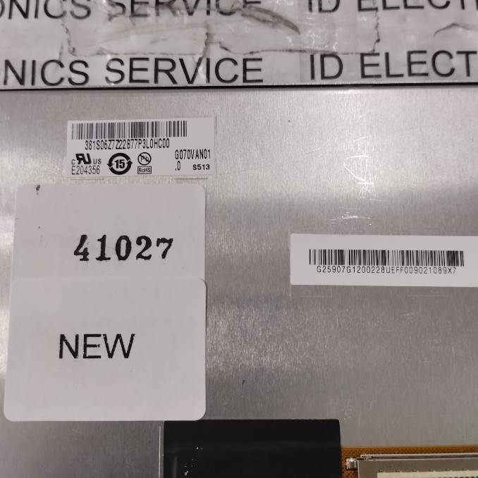 LCD PANEL " AUO " MODEL : G070VAN01.0