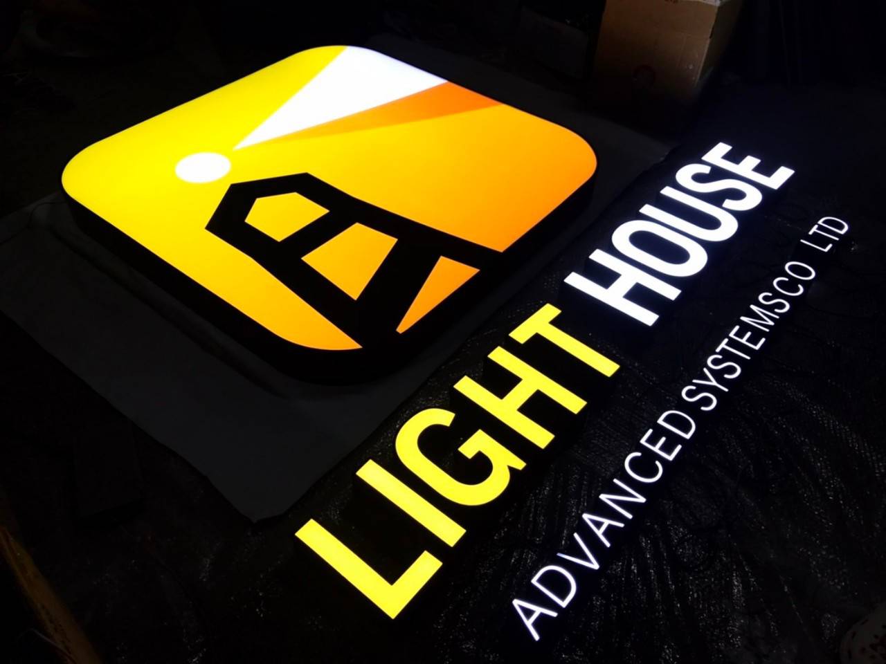 #ป้ายกล่องไฟติดหน้าร้าน