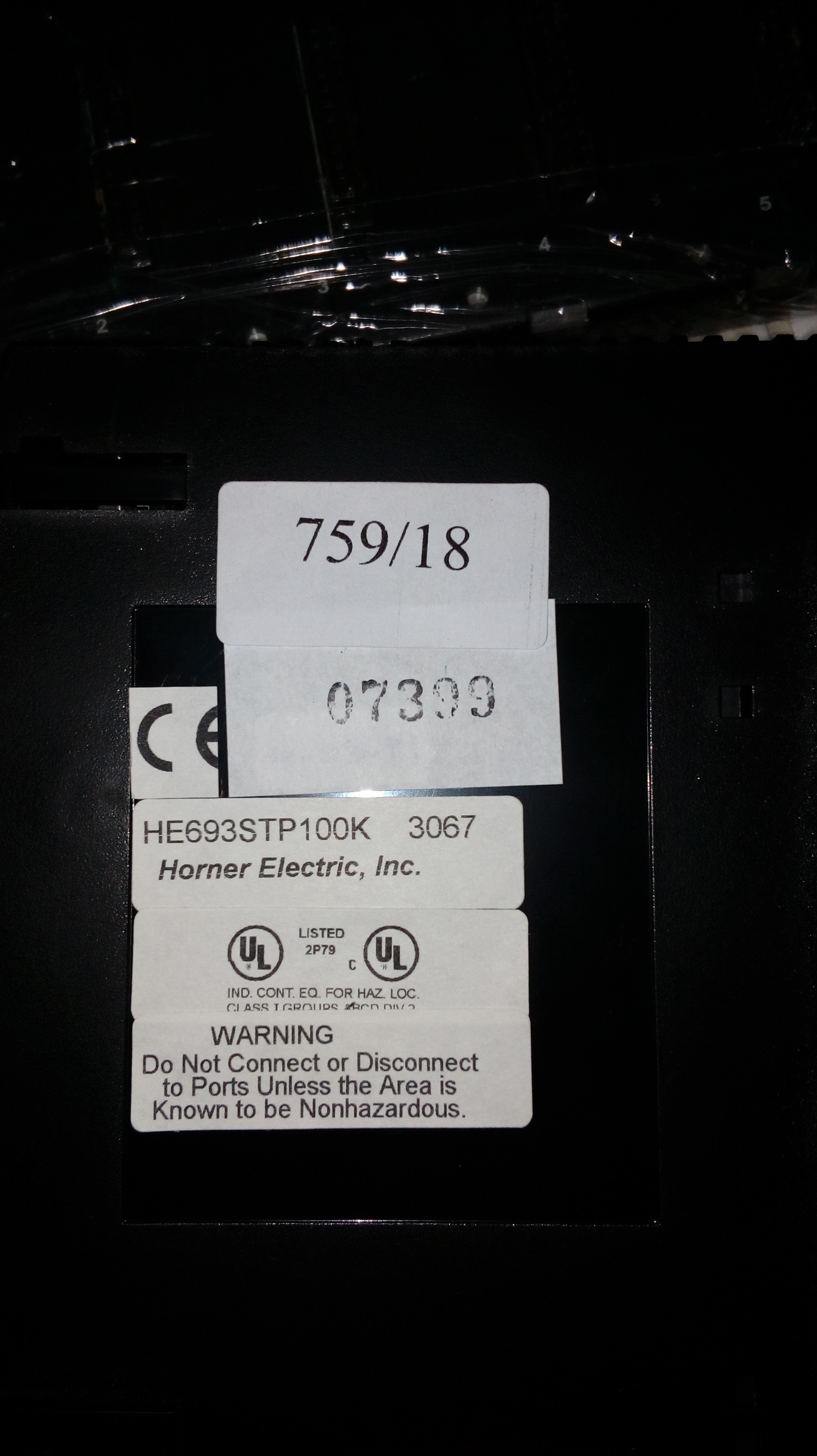 PLC " GE FANUC " MODEL : HE693STP100K