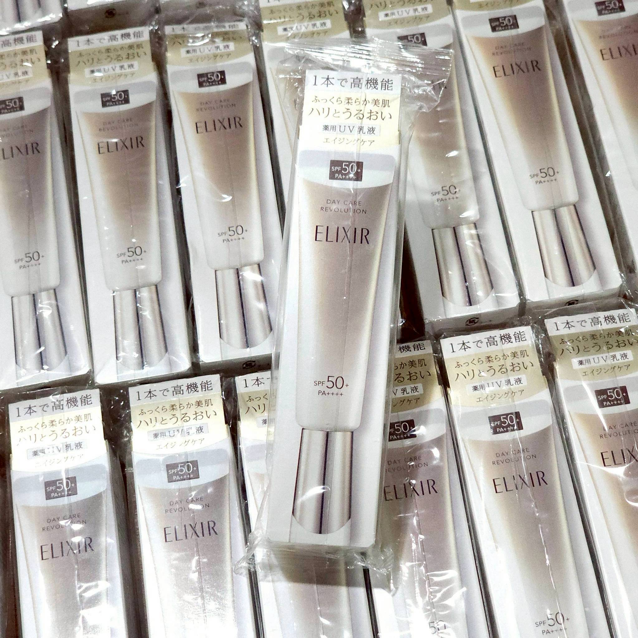 กันแดดโทนอัพ Elixir day care revolution tone up spf50+ PA++++ รางวัลที่ 1 ของ @cosme