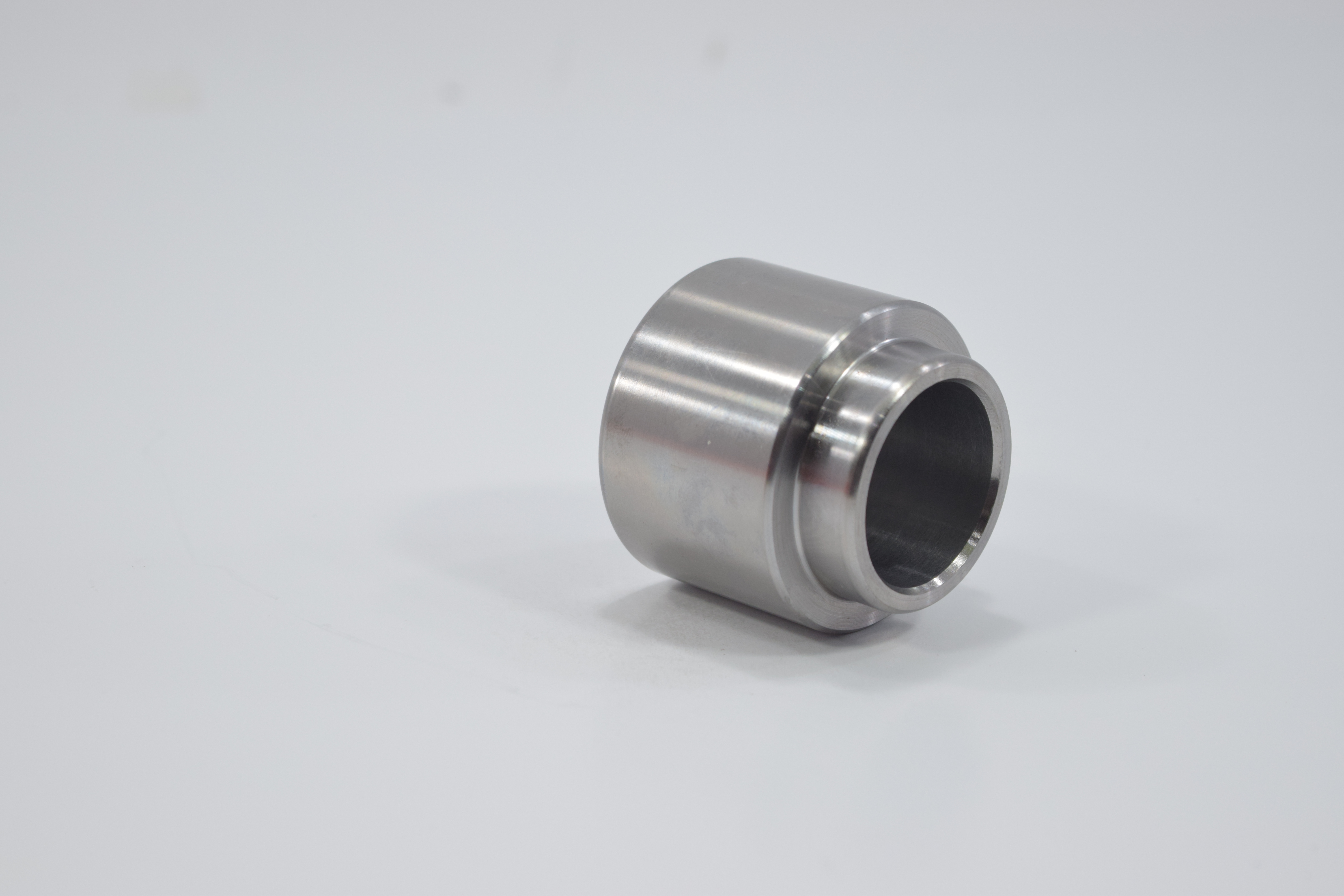 (เลิกขาย) ลูกสูบดิสเบรค TOYOTA RT100 โตโยต้า / 3PD-2210 / 47731 - 20030 / ขนาด วงนอก 50.70 สูง 44.80 (จำนวน 1 ชิ้น) (CALIPER PISTON)