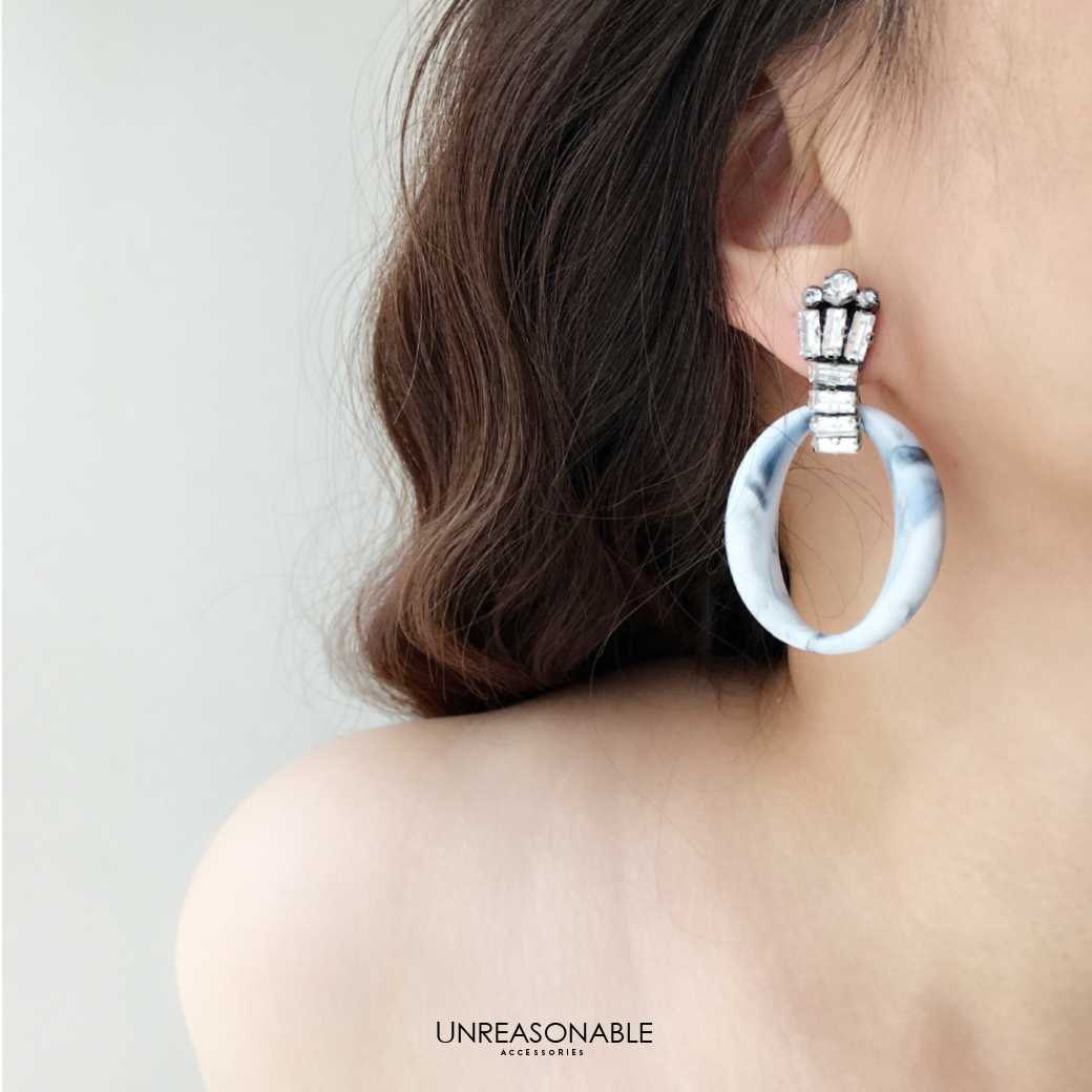 ต่างหู สีเทา น้ำหนักเบา สวยใส่สบาย UA0710-02 Unreasonable Accessories