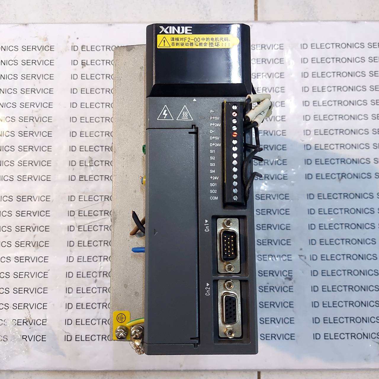 SERVO DRIVE " XINJE " MODEL : DS2-21P5-AS