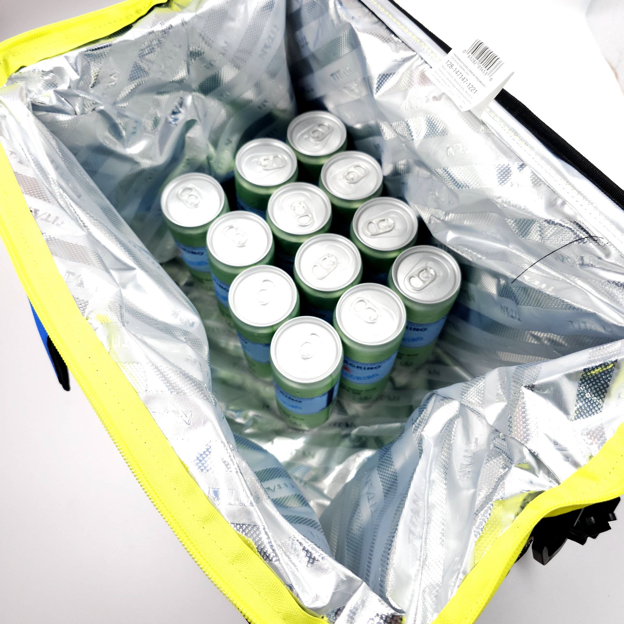 กระเป๋าเก็บความเย็น Titan แบรนด์ดังจากอเมริกา ใบใหญ่ เก็บน้ำ/เบียร์ได้สูงสุด 50 กระป๋อง!!