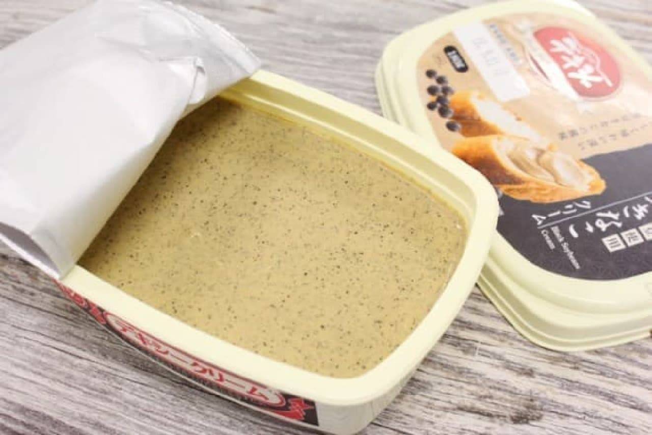 สเปรดป้ายขนมปัง Black Soybean kinako cream 180 g
