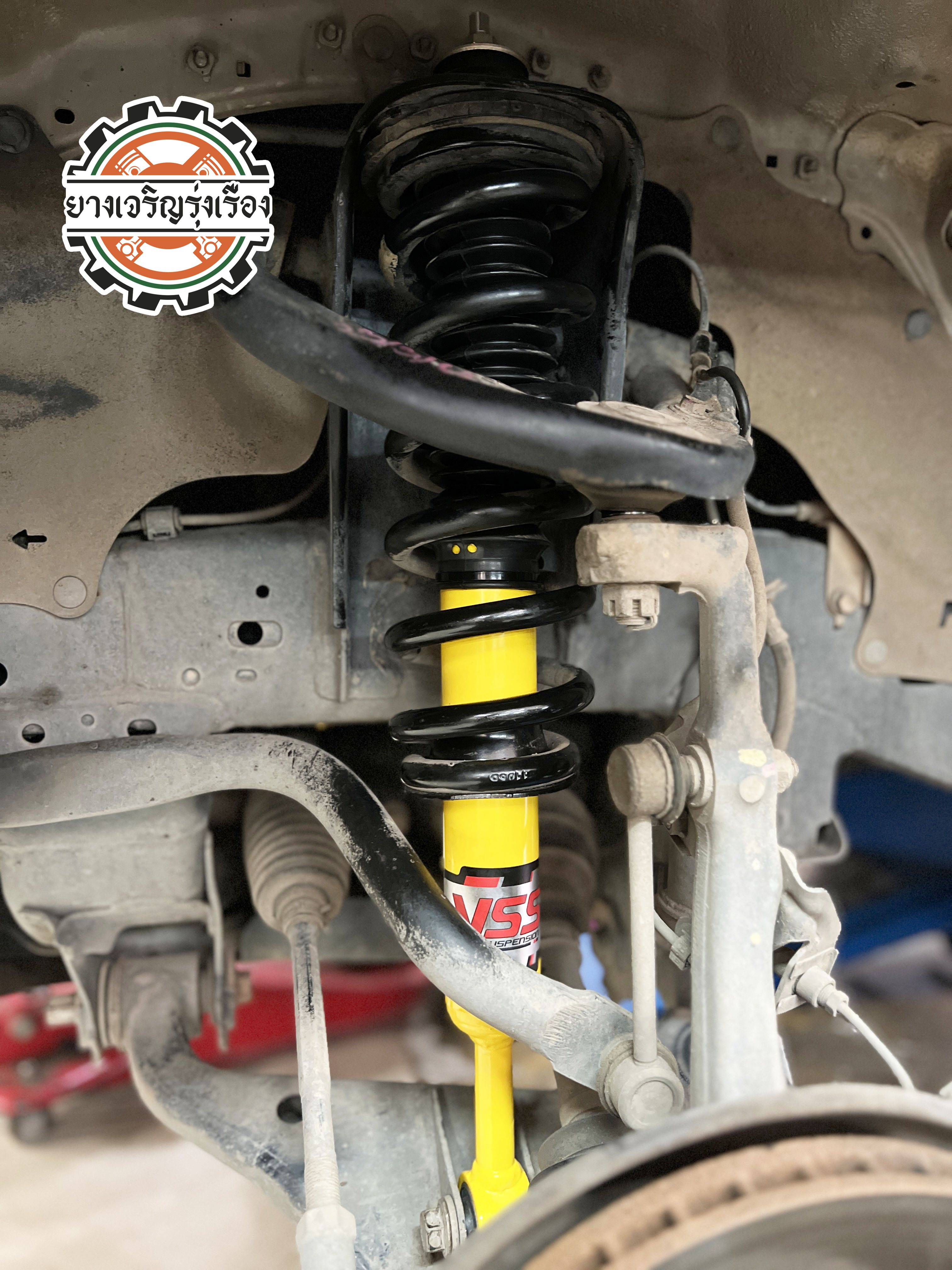 TOYOTA FORTUNER รุ่นใหญ่เข้ารับบริการติดตั้งโช๊คอัพใช้งานประจำวัน เน้นนุ่มนวล เพิ่มความกระชับ นั่งใช้งานทั่วไป ลดอาการย้วยโยน เดินทางมั่นใจ ติดตามเพจเรามานานวันนี้มีเวลาจึงเดินทางเข้ารับบริการมีของพร้อมใส่ไม่ต้องรอ [+] YSS DTG กระบอกเหลือง เซ็ทโช๊คอัพ หน้า/หลัง = 10,900 บาท ล้อเดิม ยางเดิม ก็ขับสนุกได้ [+] พร้อมบริการติดตั้ง + Set up ให้เหมาะกับยาง [+] ขับสนุกด้วยบริการ ตั้งศูนย์ละเอียดให้เหมาะกับการใช้งานและลักษณะของช่วงล่าง --------------------------------- โทร : 08-6544-5963 บุ๊ก และทีมงาน ยินดีต้อนรับครับ 𝙊𝙪𝙧 𝙎𝙚𝙧𝙫𝙞𝙘𝙚 บริการทางร้าน เรารับทำอะไรบ้าง 🔧 ติดตั้งยางแบบไร้รอย 100% 🔧 บริการสลับยาง ตามอายุ 🔧 มียางรถยนต์ทุกยี่ห้อให้เลือกซื้อ 🔧 เช็คช่วงล่าง แก้ปัญหาให้ตรงจุด 🔧 บริการล้างลิ้นปีกผีเสื้อ 🔧 บริการเช็คระยะรถยนต์ 🔧 เปลี่ยนถ่ายของเหลวทั้งระบบ 🔧 ตั้งศูนย์ด้วยเครื่อง HUNTER นำเข้าจาก USA #รถยนต์มีปัญหาไม่รู้ต้องแก้ตรงไหน ทางเรายินดี ตรวจหาปัญหาและหาวิธีแก้ บอกลูกค้าก่อนลงมือทำเสมอราคาเป็นธรรมไม่เอาเปรียบ สบายใจคุณลูกค้า ---------------------------------- ดูแลให้คำปรึกษาทุกปัญหาคาใจ ไม่ทิ้งลูกค้า มีบริการหลังการขาย 【ให้ผู้เชี่ยวชาญของเรา ดูแลรถคุณ】 ร้านยางเจริญรุ่งเรือง ยินดีต้อนรับครับ ---------------------------------- #โช๊คอัพรถยนต์ #monroe #yss #kayaba #profender #ร้านยางเจริญรุ่งเรือง #นนทบุรี #งามวงศ์วาน #amsfix #บริการช่วงล่างรถยนต์ #ซ่อมบำรุงช่วงล่าง #เซทอัพโช๊คอัพรถยนต์