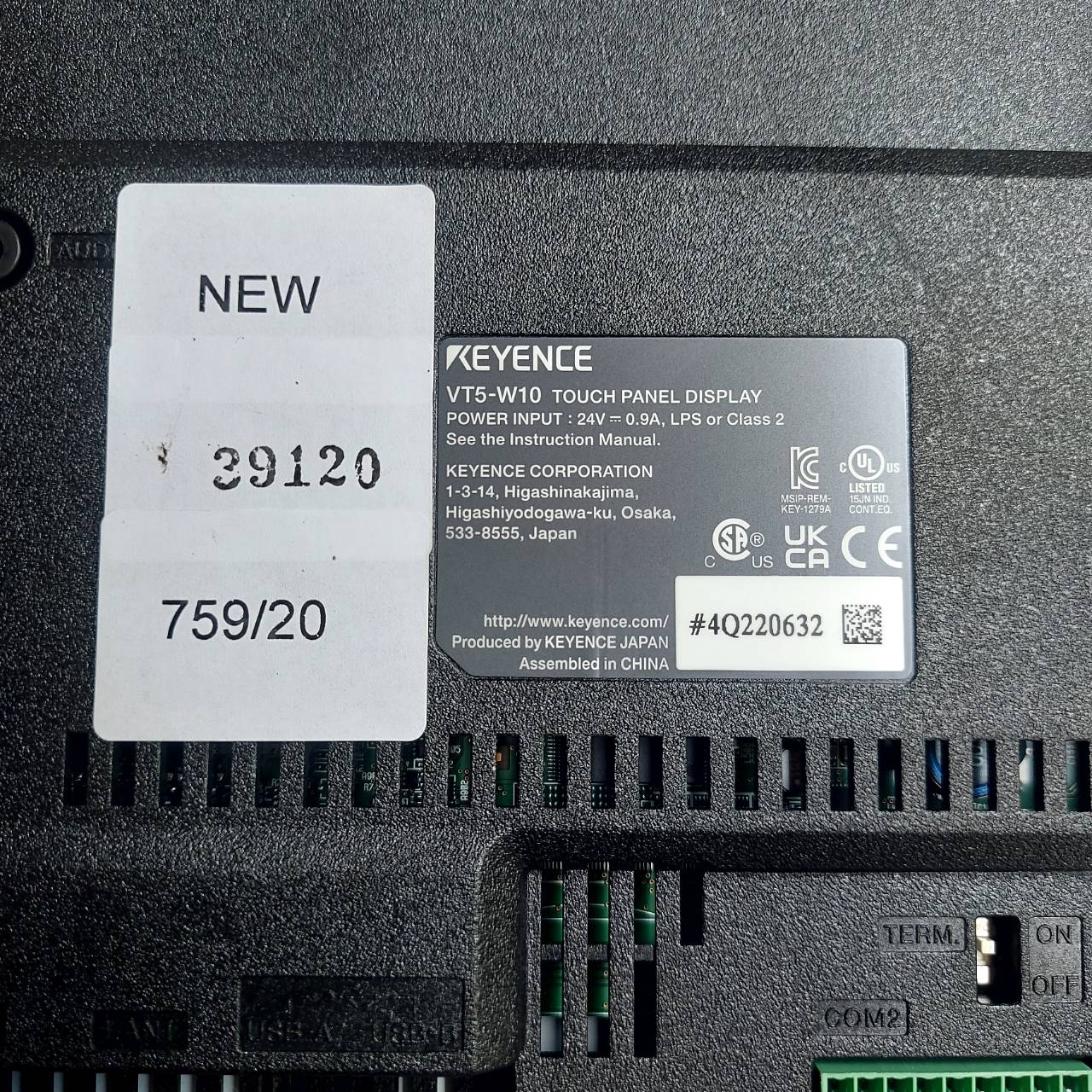 LCD TOUCH SCREEN " KEYENCE " MODEL : VT5-W10