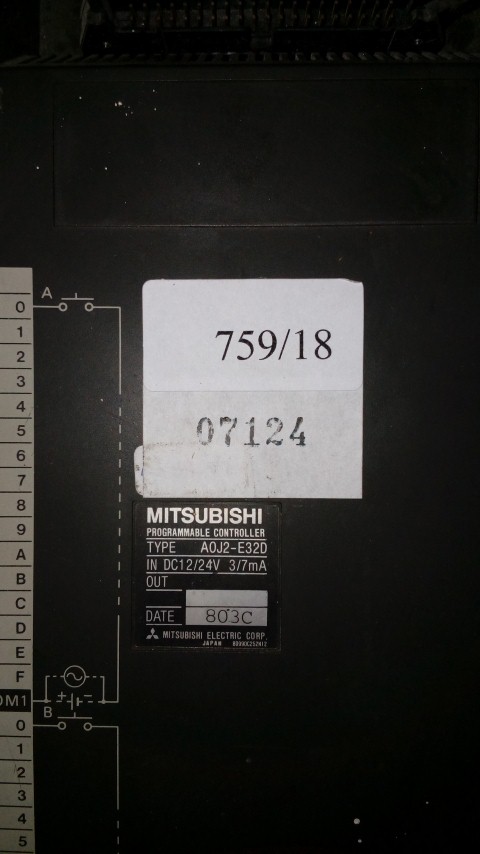 PLC " MITSUBISHI " MODEL : A0J2-E32D