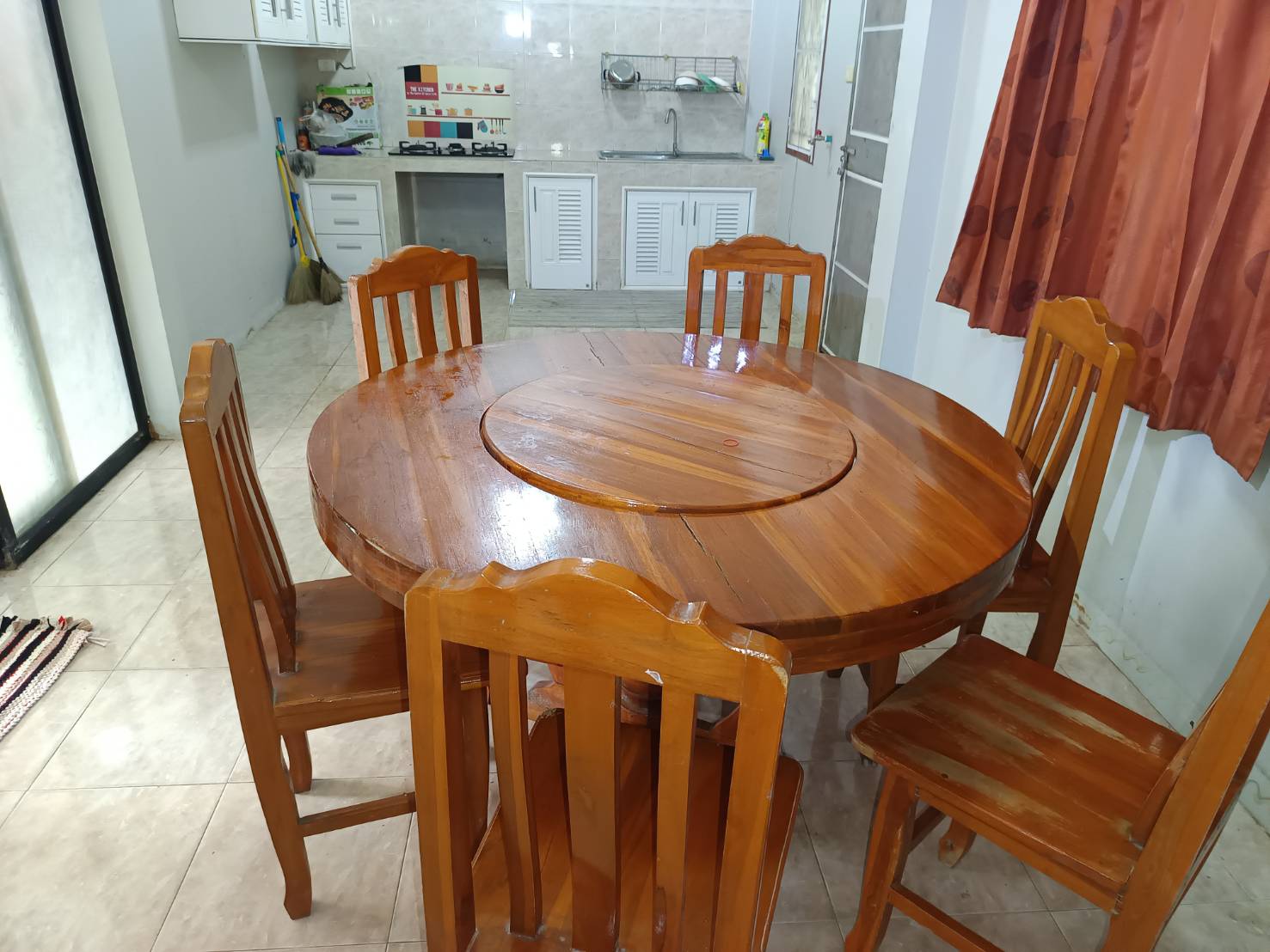 ขายบ้านเดี่ยว พฤกษาแลนด์ หนองชาก บ้านบึง ชลบุรี ราคาดีที่สุดในย่านนี้! เพียง 2.99 ล้านบาท บนพื้นที่กว้างขวางถึง 93.4 ตร.ว. ขนาด 2 ห้องนอน 2 ห้องน้ำ พร้อมห้องครัว ห้องทานข้าว และห้องรับแขก แถมเฟอร์นิเจอร์และแอร์ 2 เครื่อง จอดรถสบายๆ ได้ถึง 7 คัน! (ในบ้าน 4