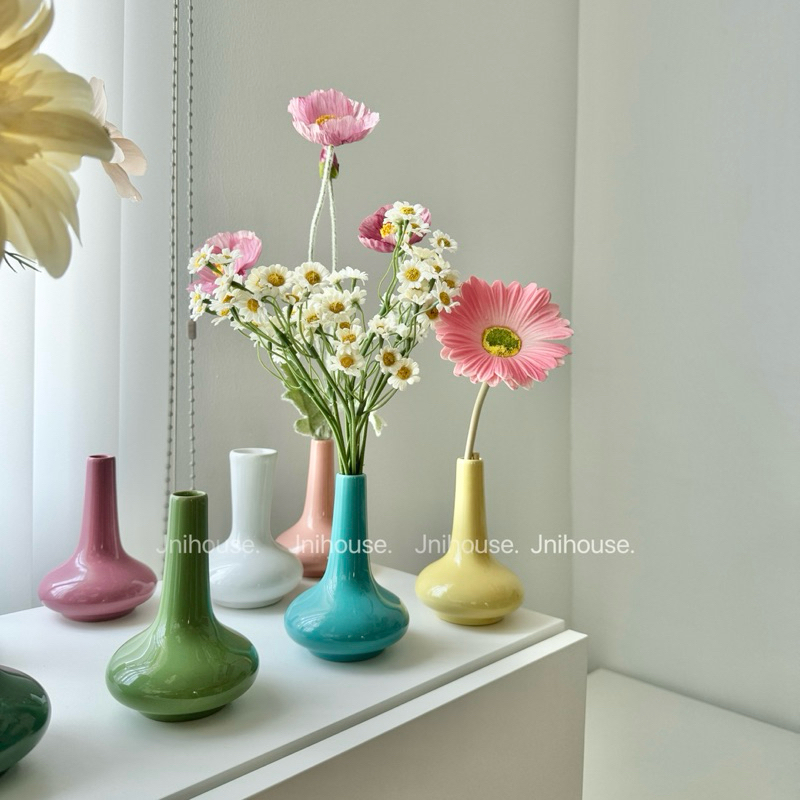 [พร้อมส่ง] Jnihouse : แจกันเซรามิก ขนาดเล็ก(Vase)