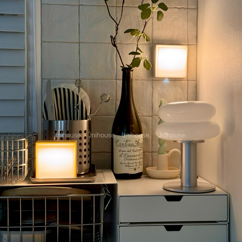 [พร้อมส่ง] Jnihouse : Switch Light – โคมไฟไร้สาย โคมไฟมินิมอล