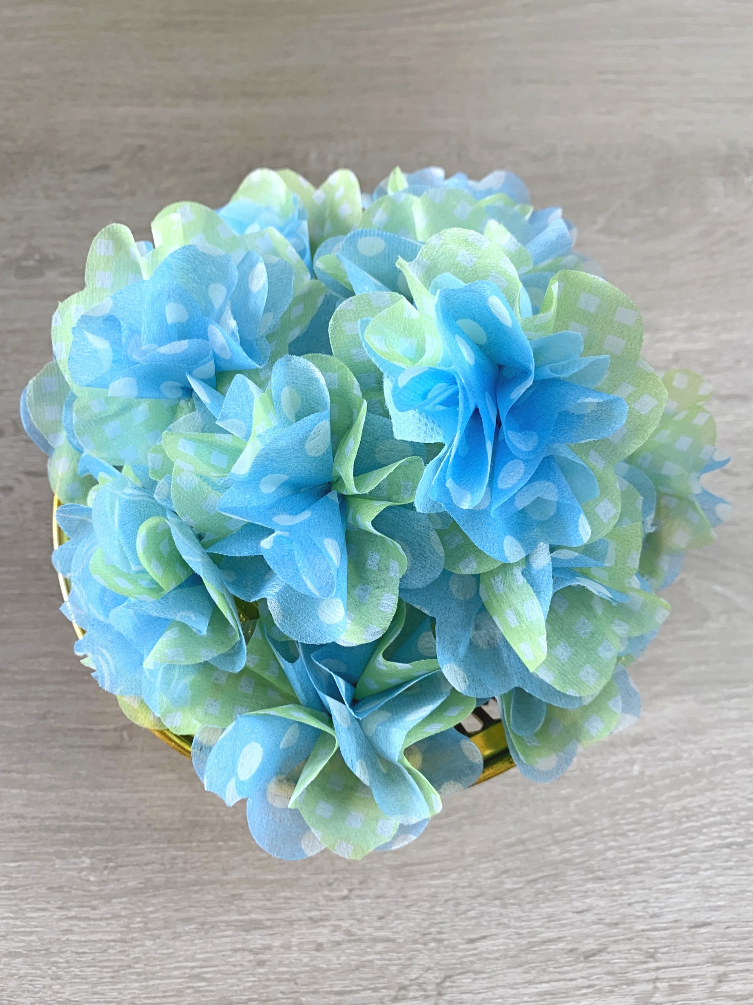 ดอกไม้โปรยทาน สีฟ้า เขียว