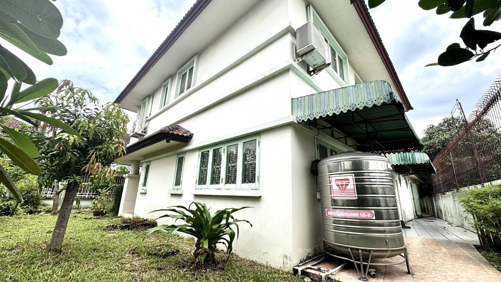 ขายบ้านเดี่ยว โรยัล ปาร์ค วิลล์ สุวินทวงศ์ (Royal Park Ville Suwinthawong) บ้านเดี่ยว 2 ชั้น 2 หลังติด 6 ห้องนอน 4 ห้องน้ำ 3 ที่จอดรถ