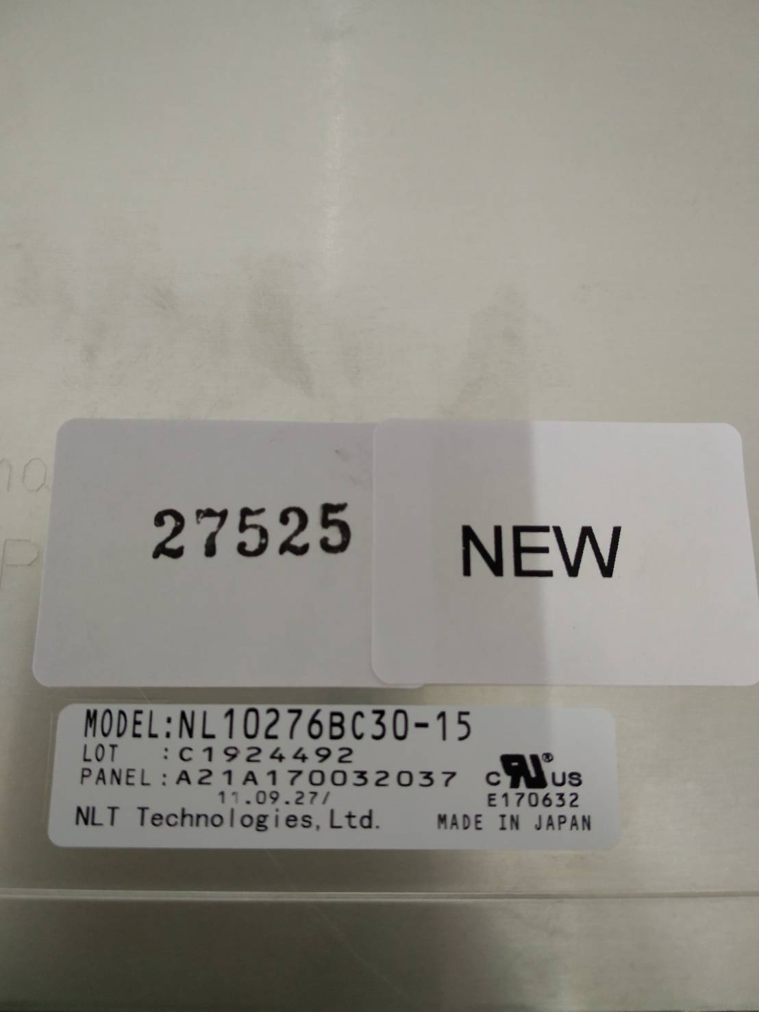 LCD PANEL " NEC " MODEL : NL10276BC30-15