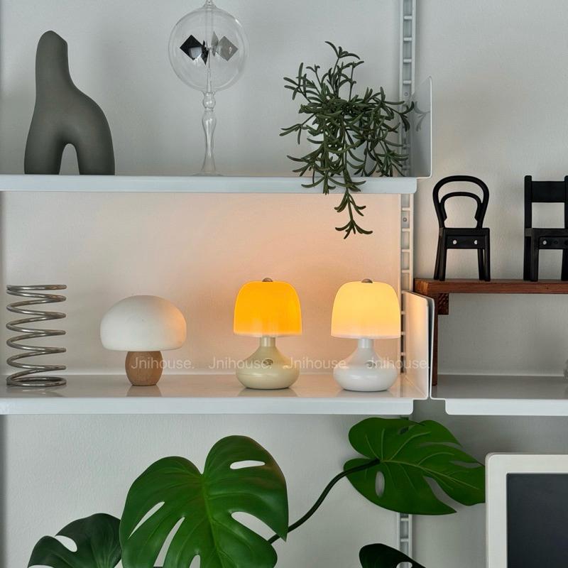 [พร้อมส่ง] Jnihouse : โคมไฟจิ๋ว โคมไฟตั้งโต๊ะ (mini lamp)