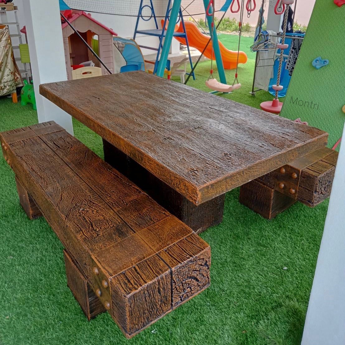 ชุดโต๊ะสนาม ชุดโต๊ะสนามไม้หมอน โต๊ะสนาม โต๊ะปูนลายไม้ แข็งแรงไม่เปราะบางอย่างแน่นอน ฝีมือคนไทย ขนาด 180*90 cm.