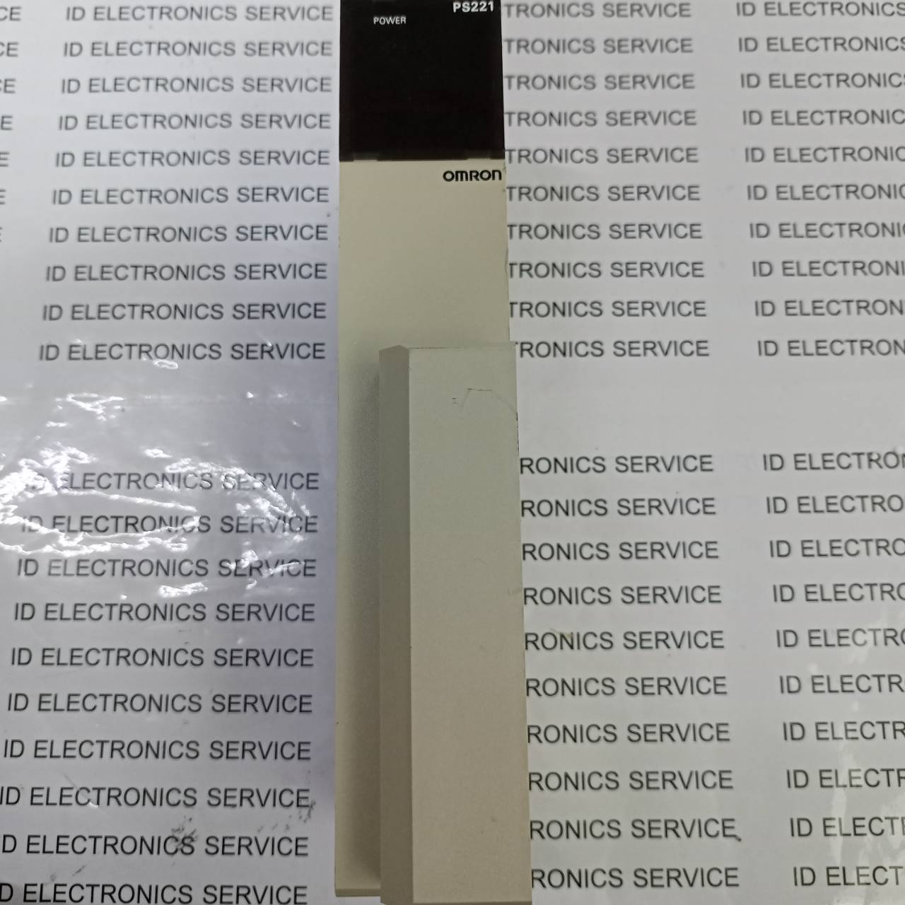 PLC " OMRON " MODEL : CV500-PS221