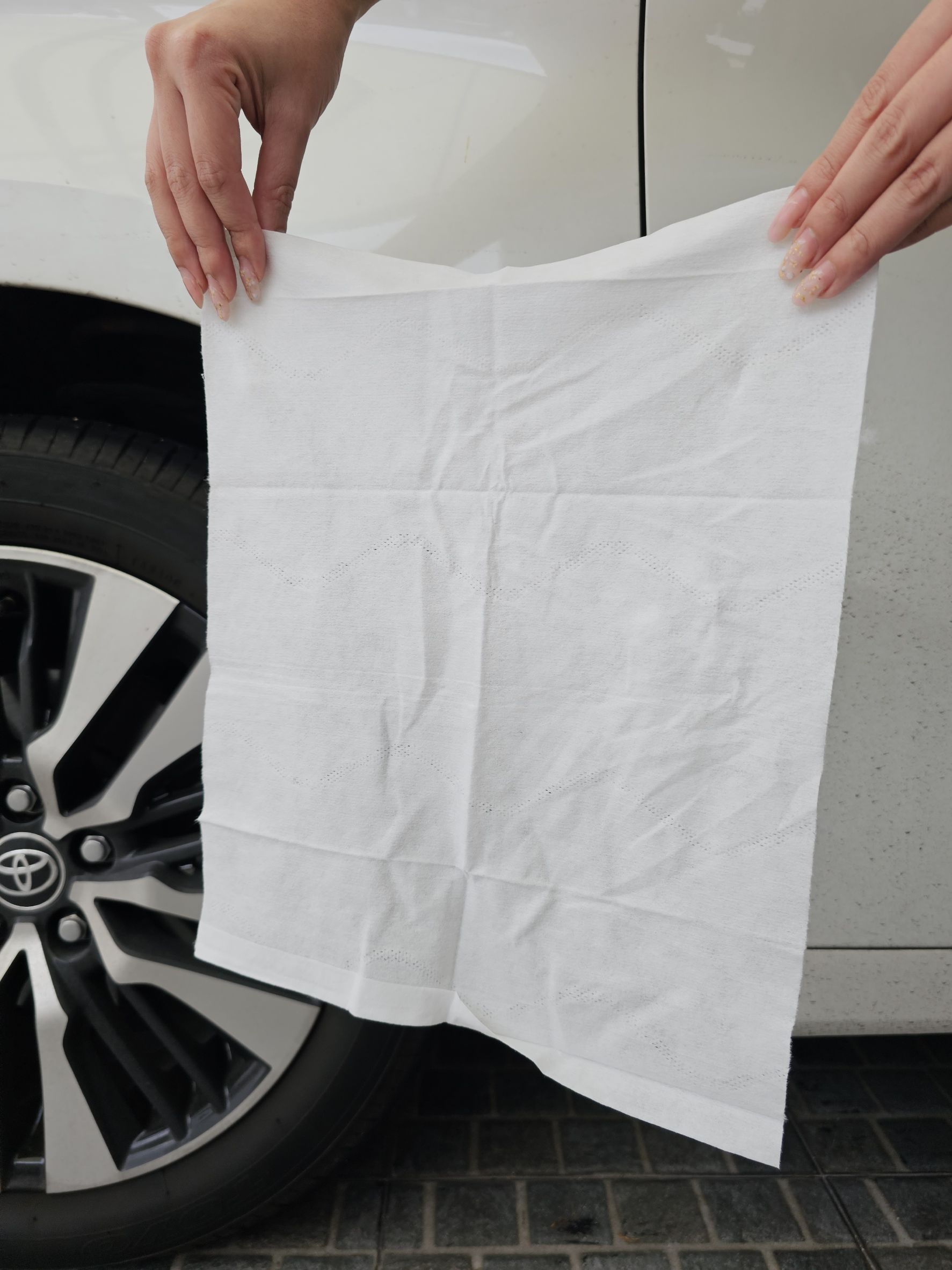 แผ่นเช็ดรถอเนกประสงค์ Fukupika สำหรับตัวถังรถภายนอก เปื้อนเมื่อไร เช็ดได้ทันที 1 ซอง 10 แผ่น