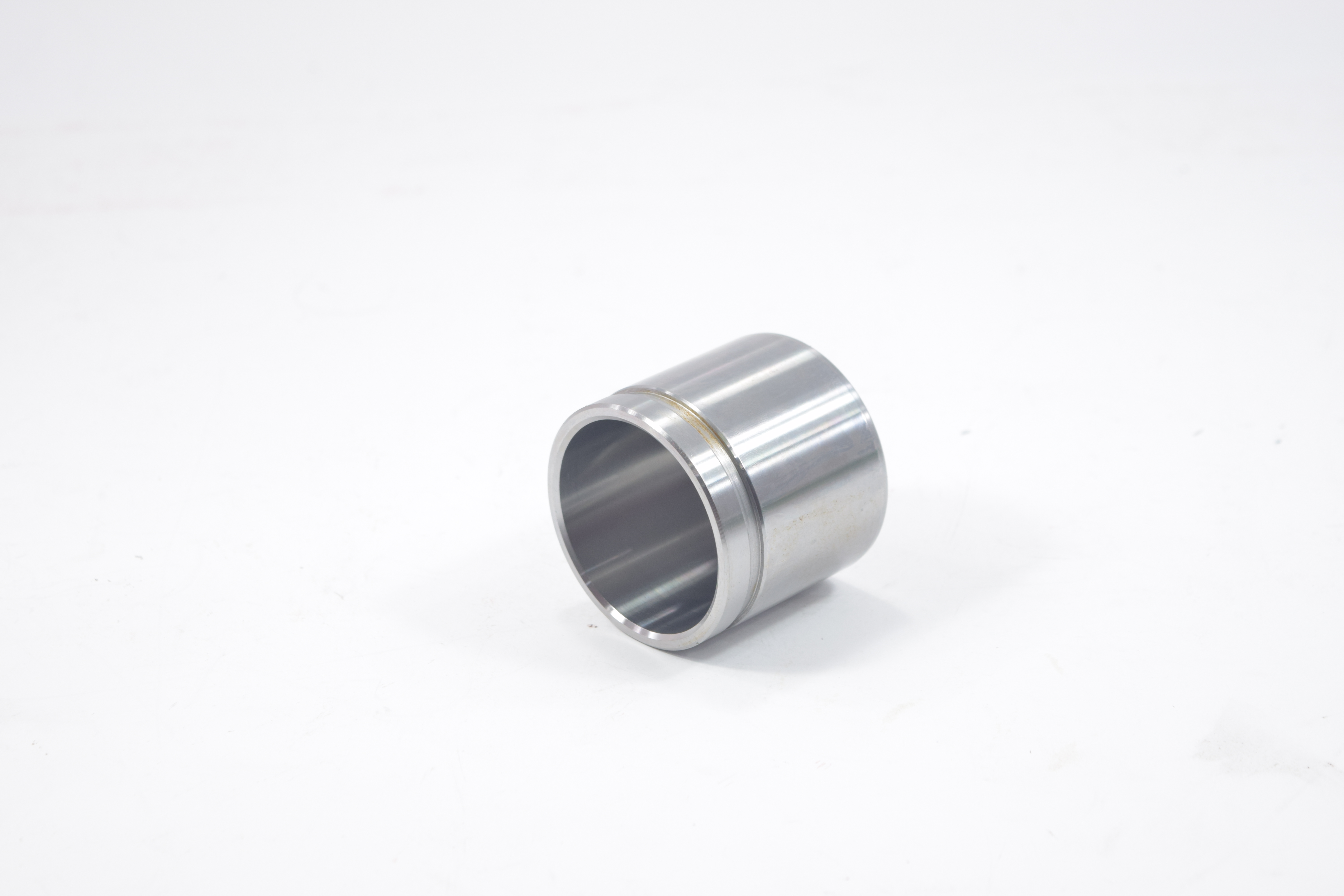ลูกสูบดิสเบรค NISSAN U12 ( 2.0) / นิสสัน / 3PD-4691 / 41121 - 71E00 / ขนาด วงนอก 57.10 สูง 50.80 (จำนวน 1 ชิ้น) (CALIPER PISTON)