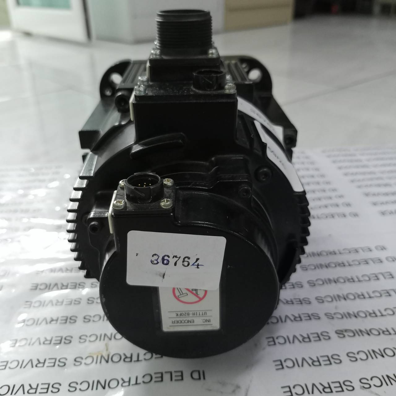 จำหน่าย SERVO MOTOR “YASKAWA” MODEL : SGMGV-13DDA2B
