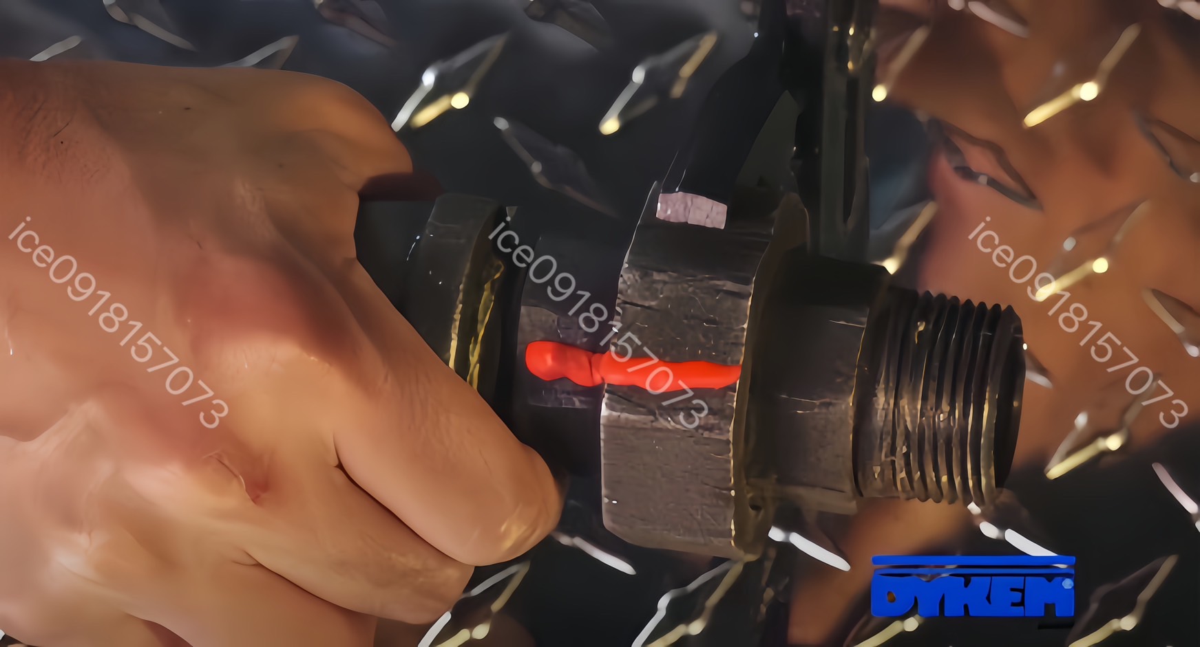 DYKEM Cross-Check ครีมเข้มข้น สีแต้มน็อต น้ำยาป้ายหัวน็อต กาวป้ายหัวน็อต ครีมทำเครื่องหมาย น๊อต สลัก สกรู เกลียว >>สอบถามราคาพิเศษได้ที่0918157073ค่ะ<<