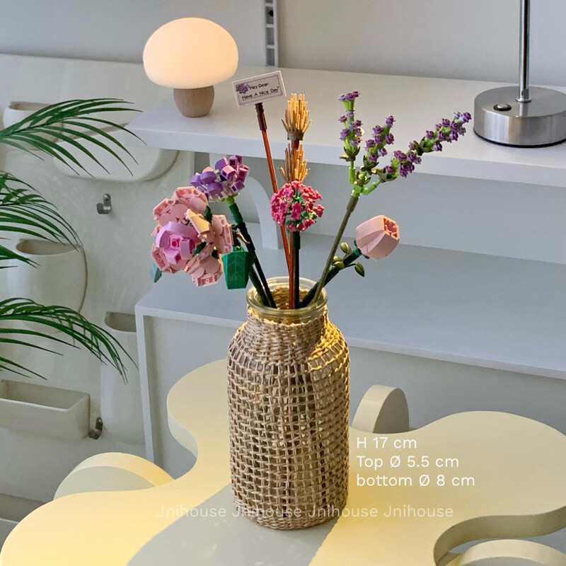 [พร้อมส่ง] Jnihouse : แจกันแก้วใส พันหวายสาน