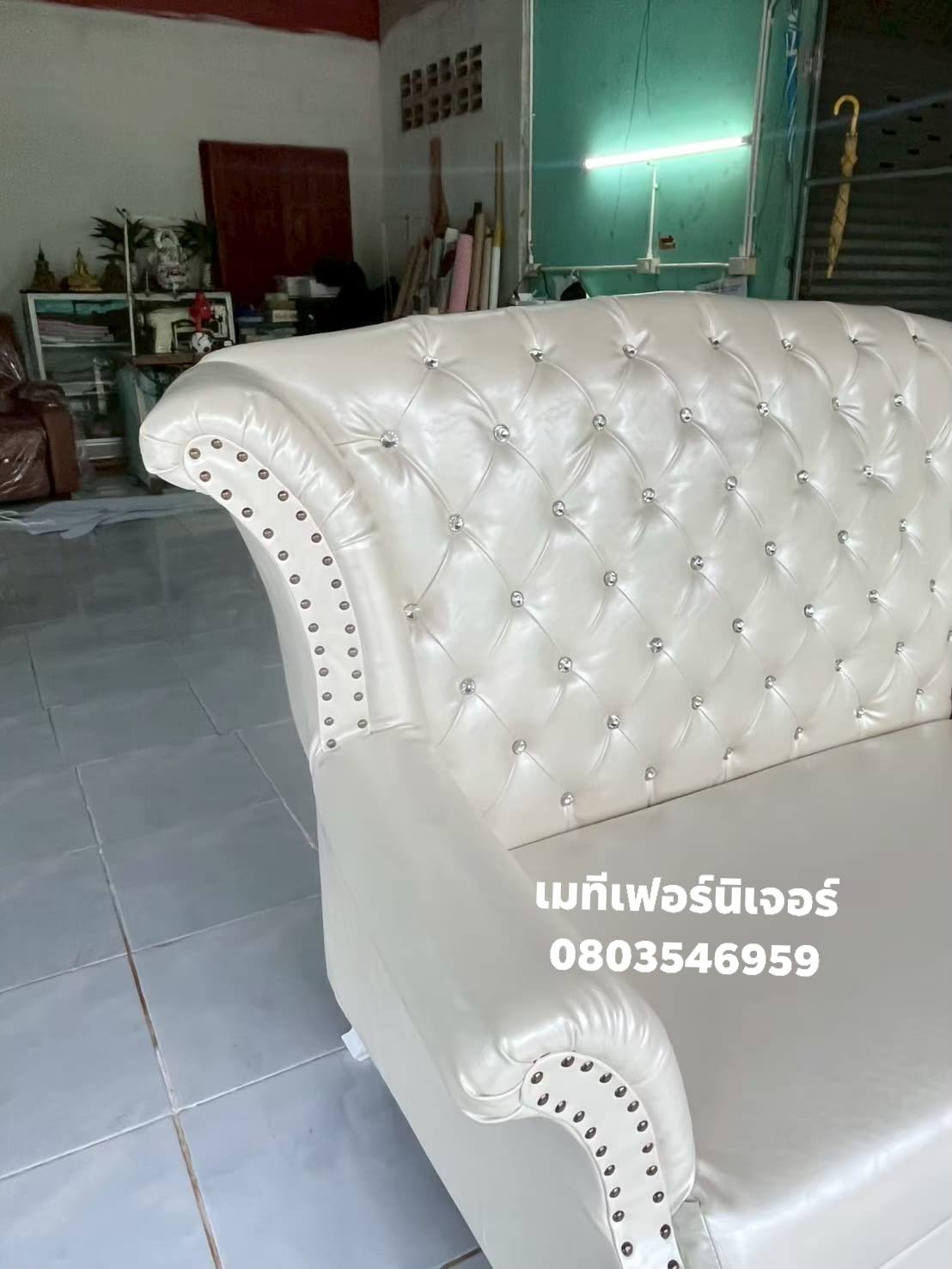 โซฟาเจ้าหญิงแบบ 2 ที่นั่ง สไตล์วินเทจ สีครีมมุก